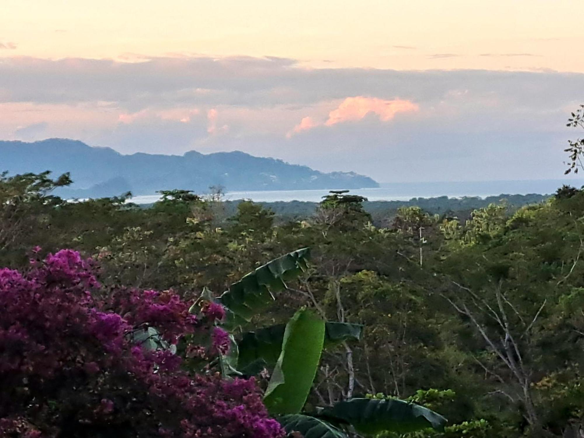 Tucanes Ridge *