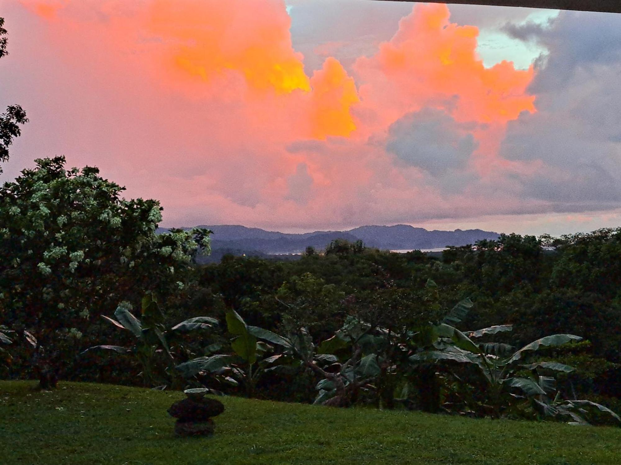 Tucanes Ridge Tarcoles