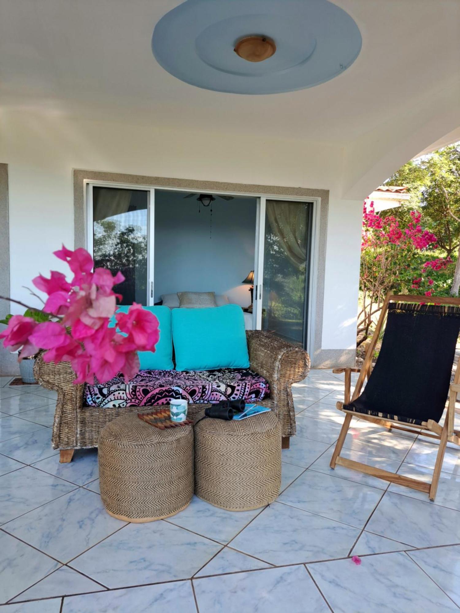 Bed & Breakfast Tucanes Ridge *
