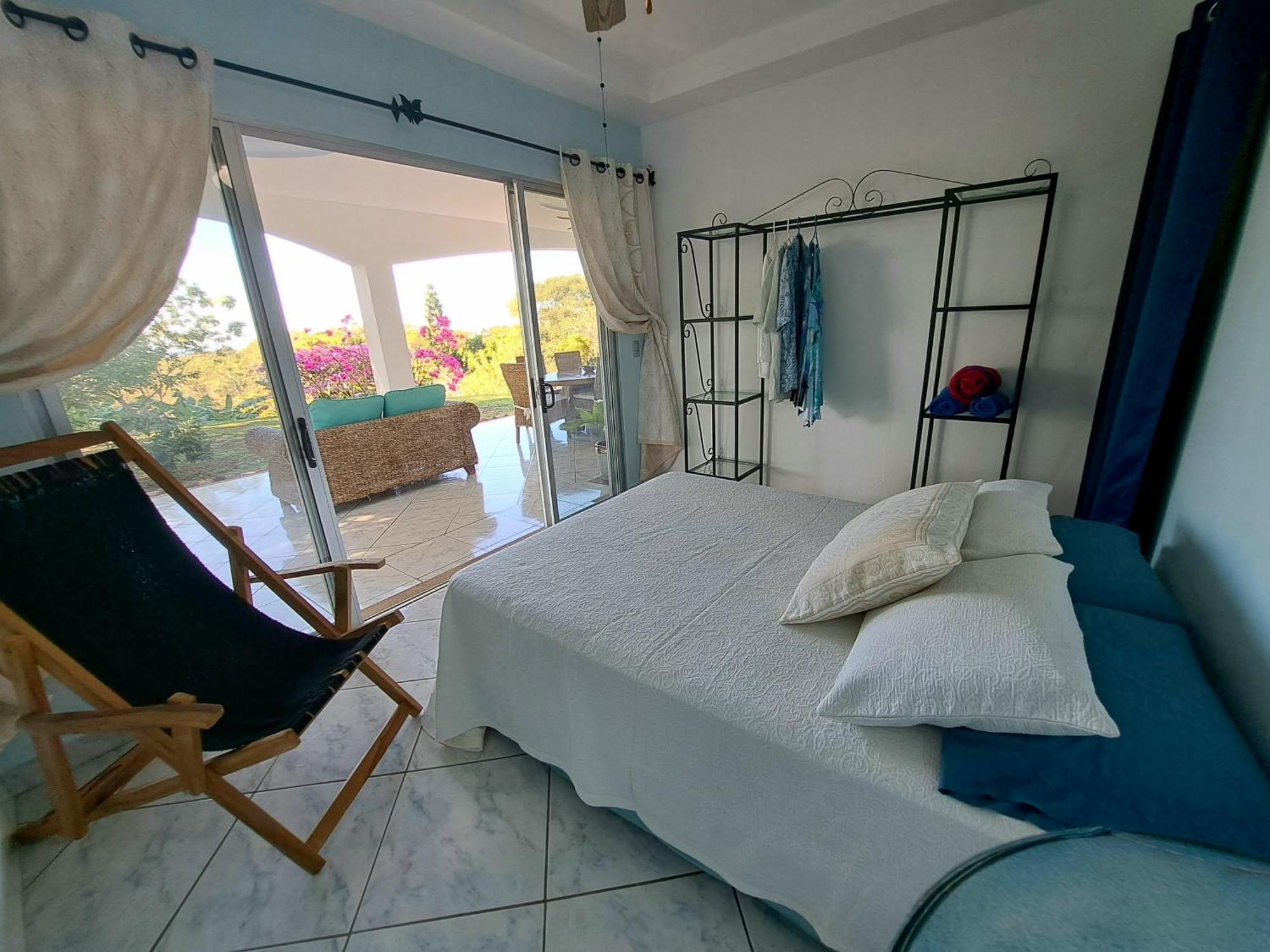 Bed & Breakfast Tucanes Ridge *