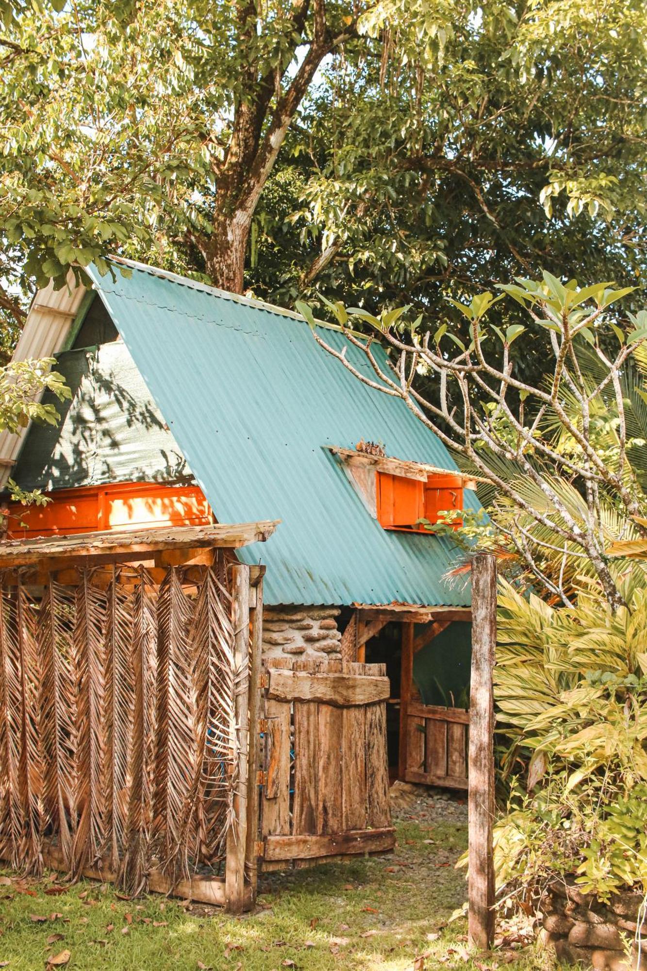 Rustic In Surf Brake Apartment