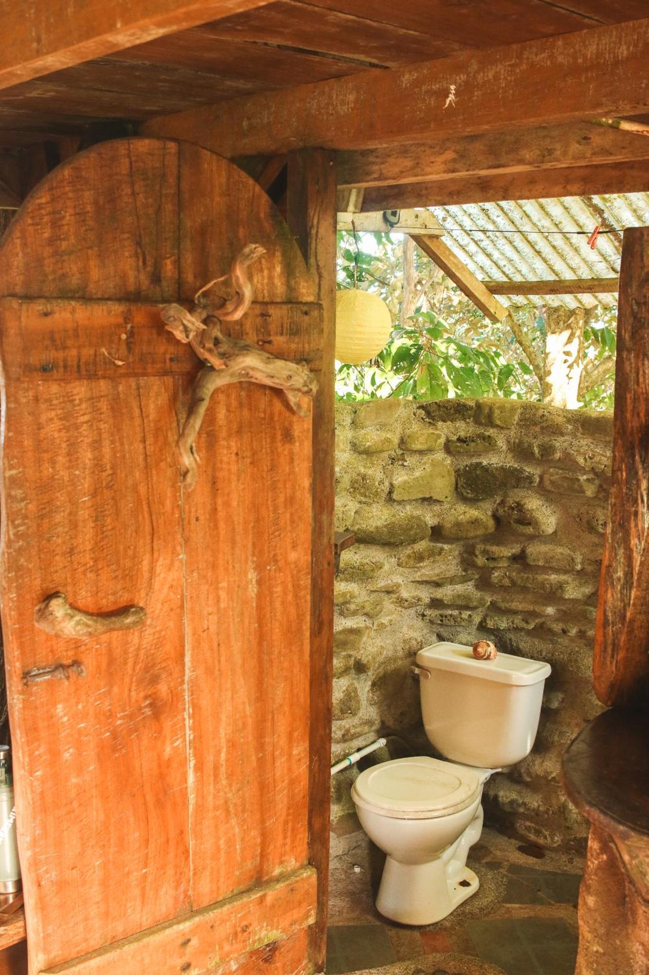 Rustic In Surf Brake Apartment