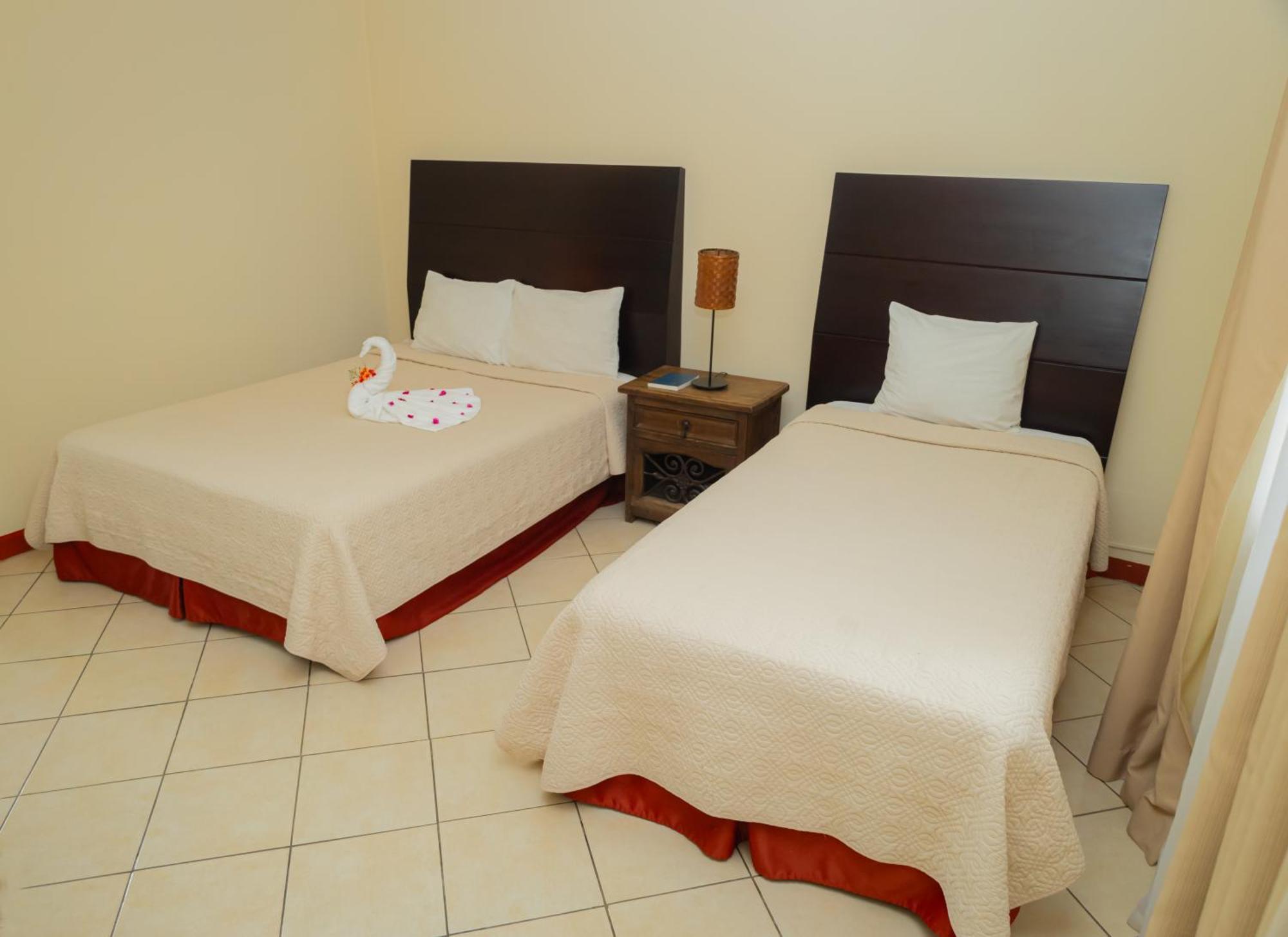 Espuelas, Bar & Restaurant Hotel Liberia