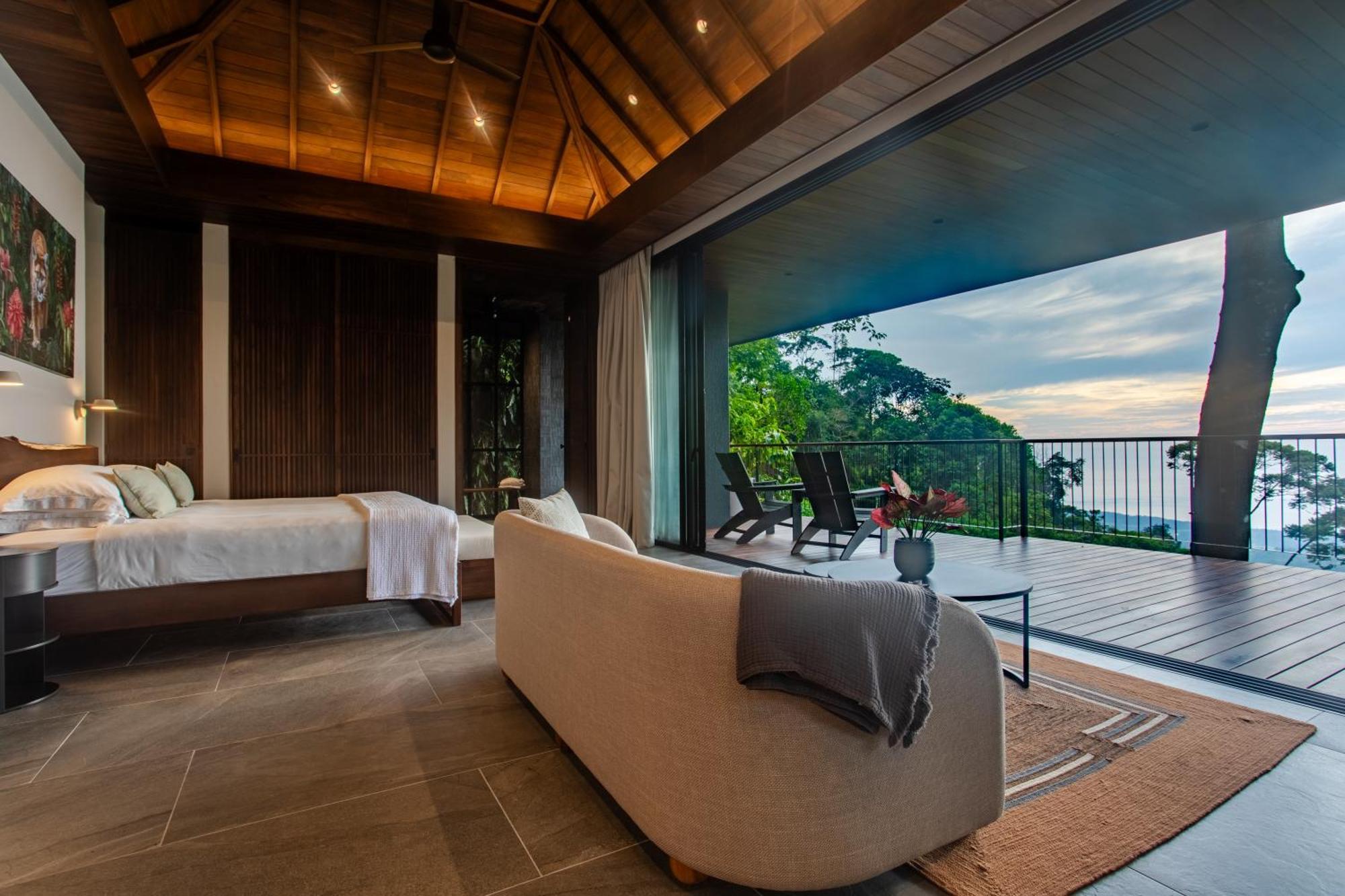 Rancho Pacifico - Boutique For Adults