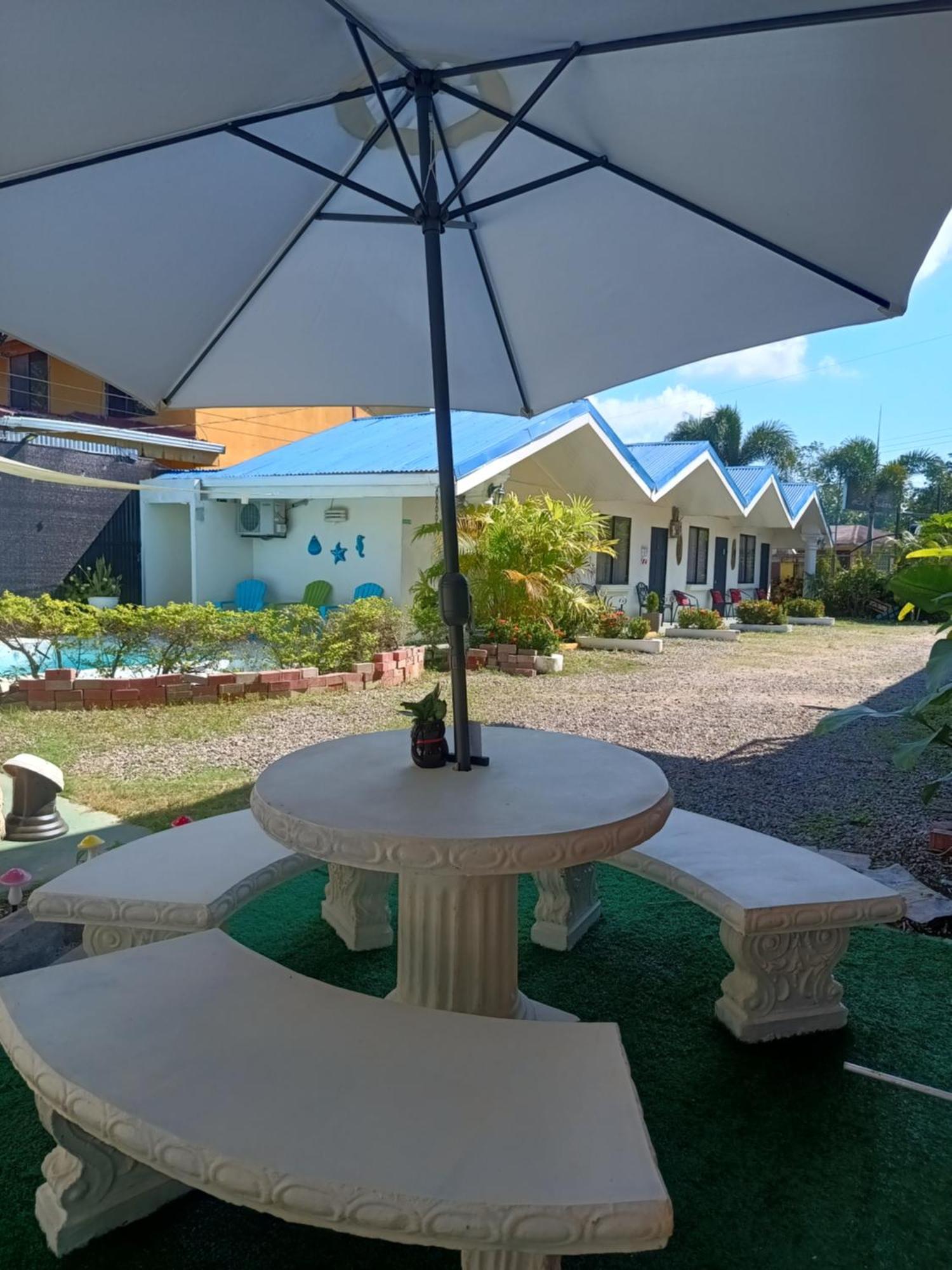 La Galerie Guest house Ciudad Cortes