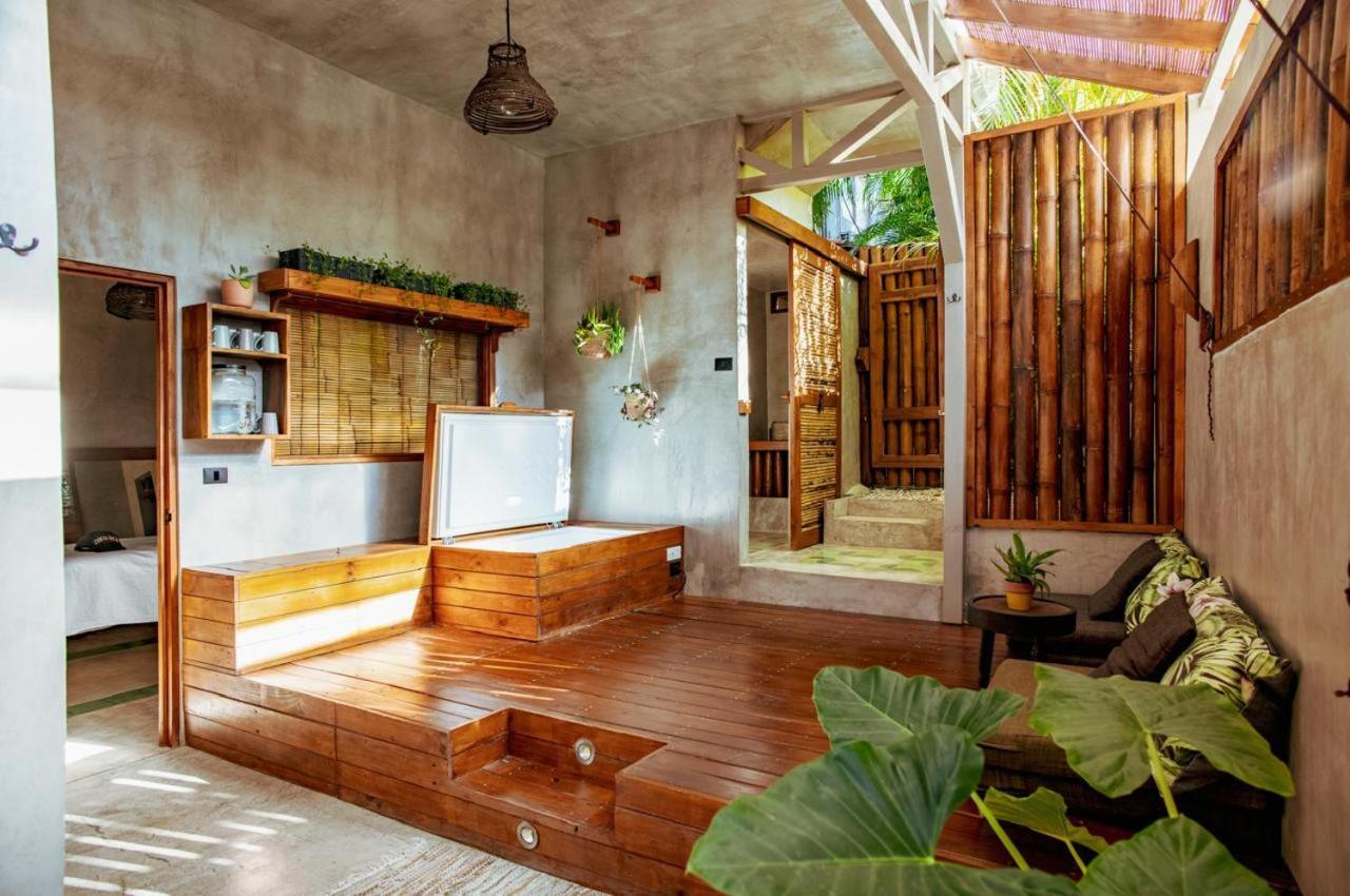 Griss & Lodge Playa Santa Teresa (Puntarenas)