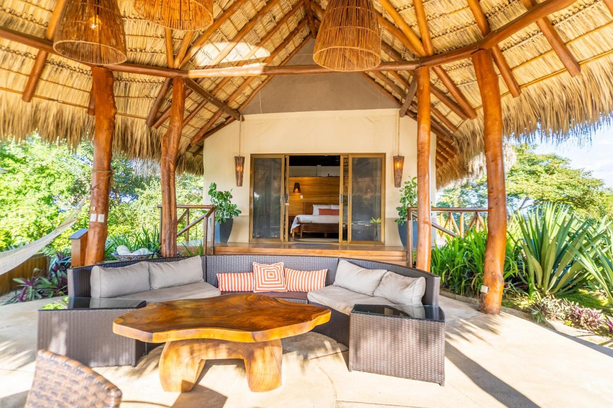 Isla Chiquita Glamping 4*