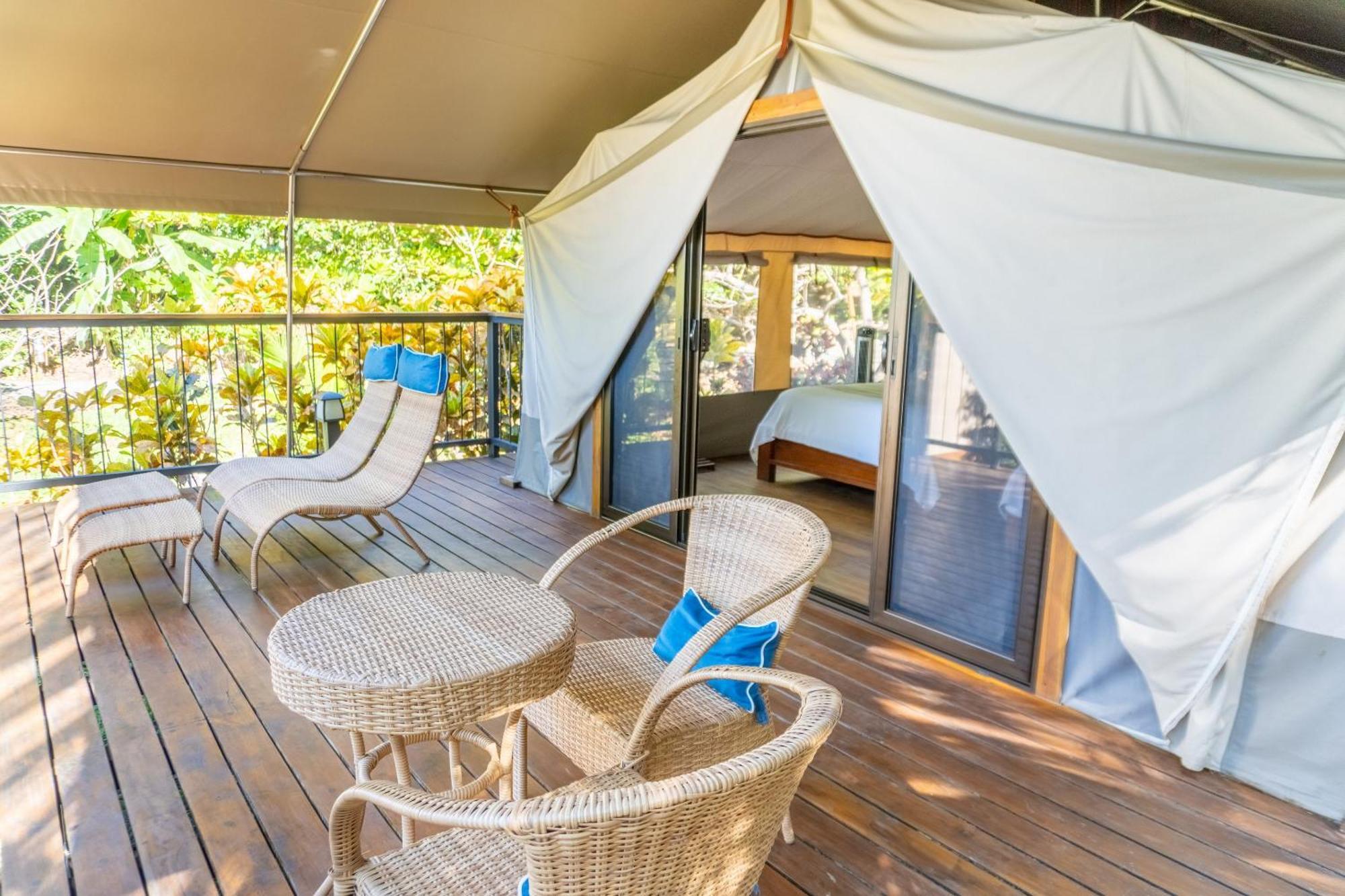 Isla Chiquita Glamping Hotel 4*