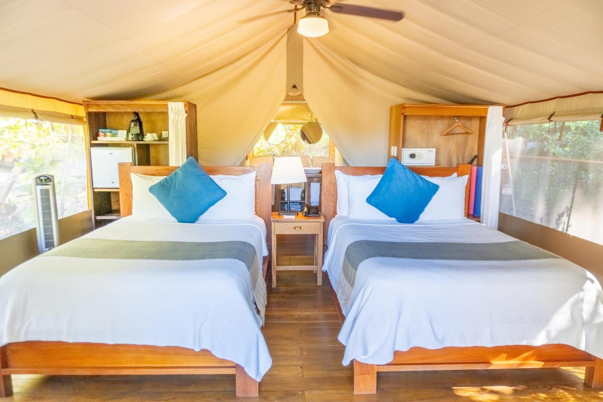 Hotel Isla Chiquita Glamping 4*