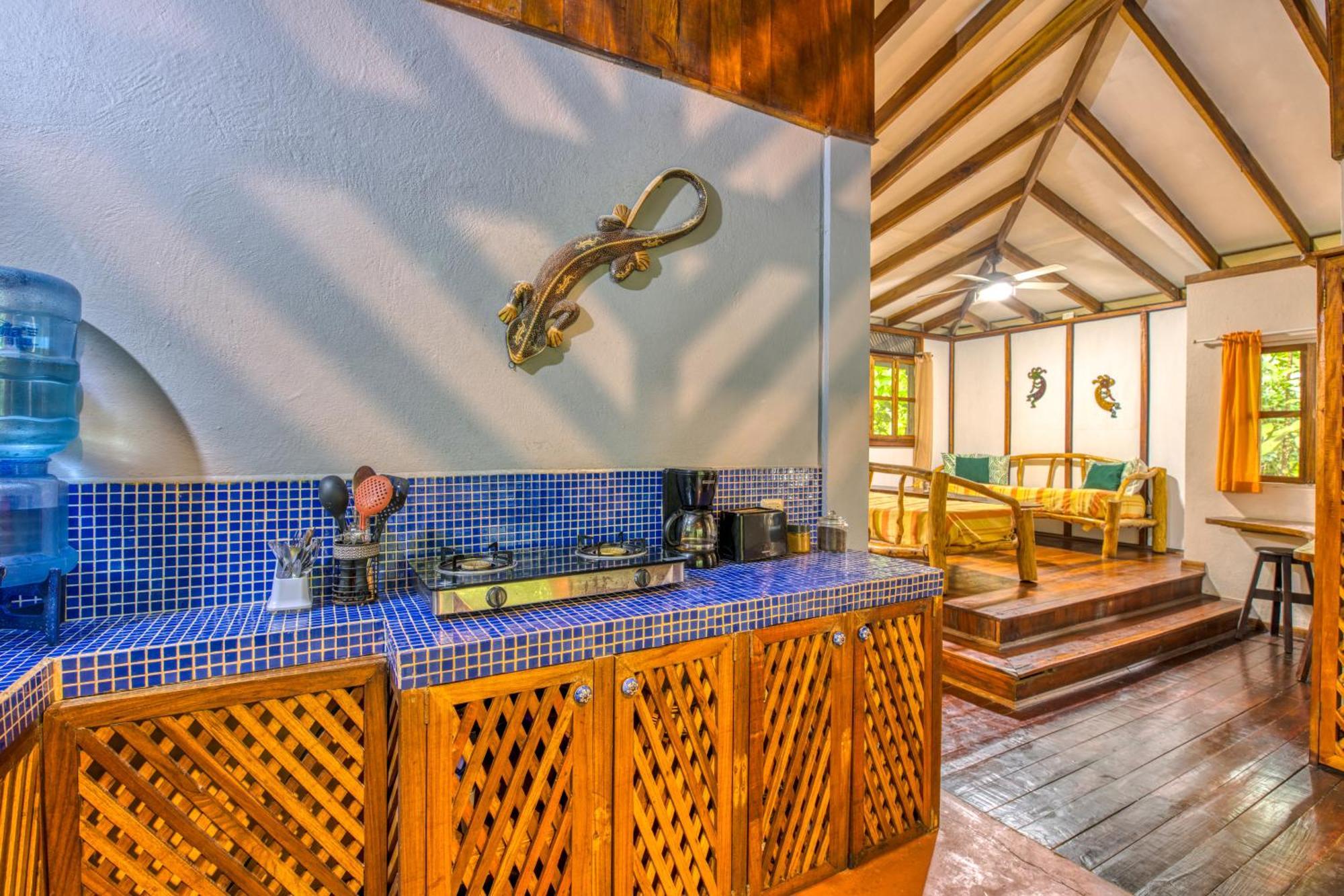 Guest house Pachamama Jungle River - Punta Uva Puerto Viejo de Talamanca