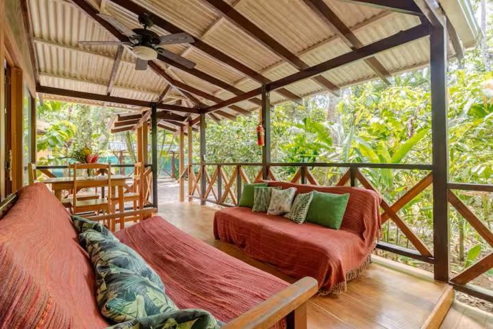 Guest house Pachamama Jungle River - Punta Uva