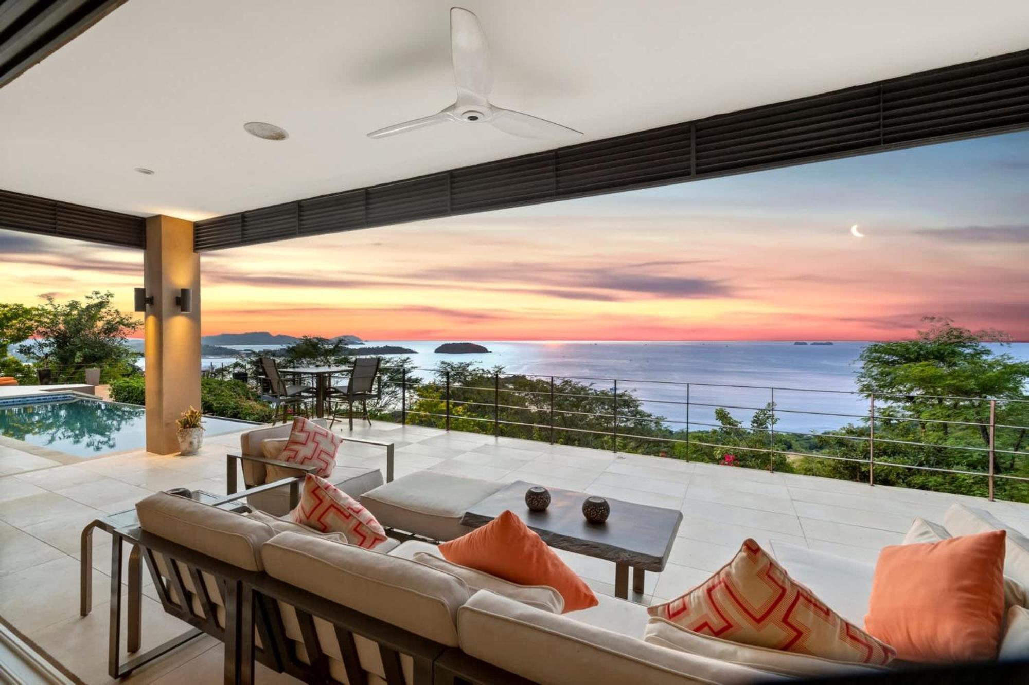 5-bd Beauty With Pool Above Potrero Holiday home *