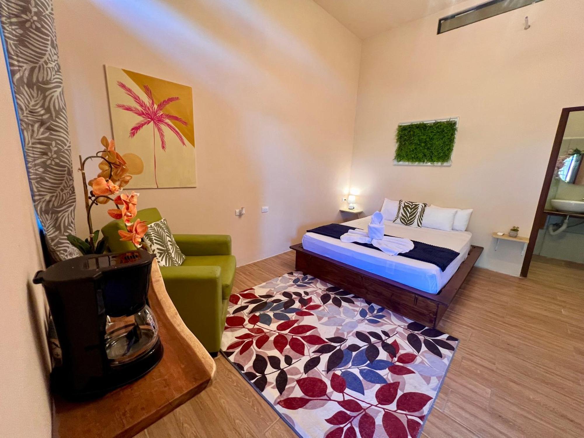 Bed & Breakfast Iwa Zaru Manuel Antonio