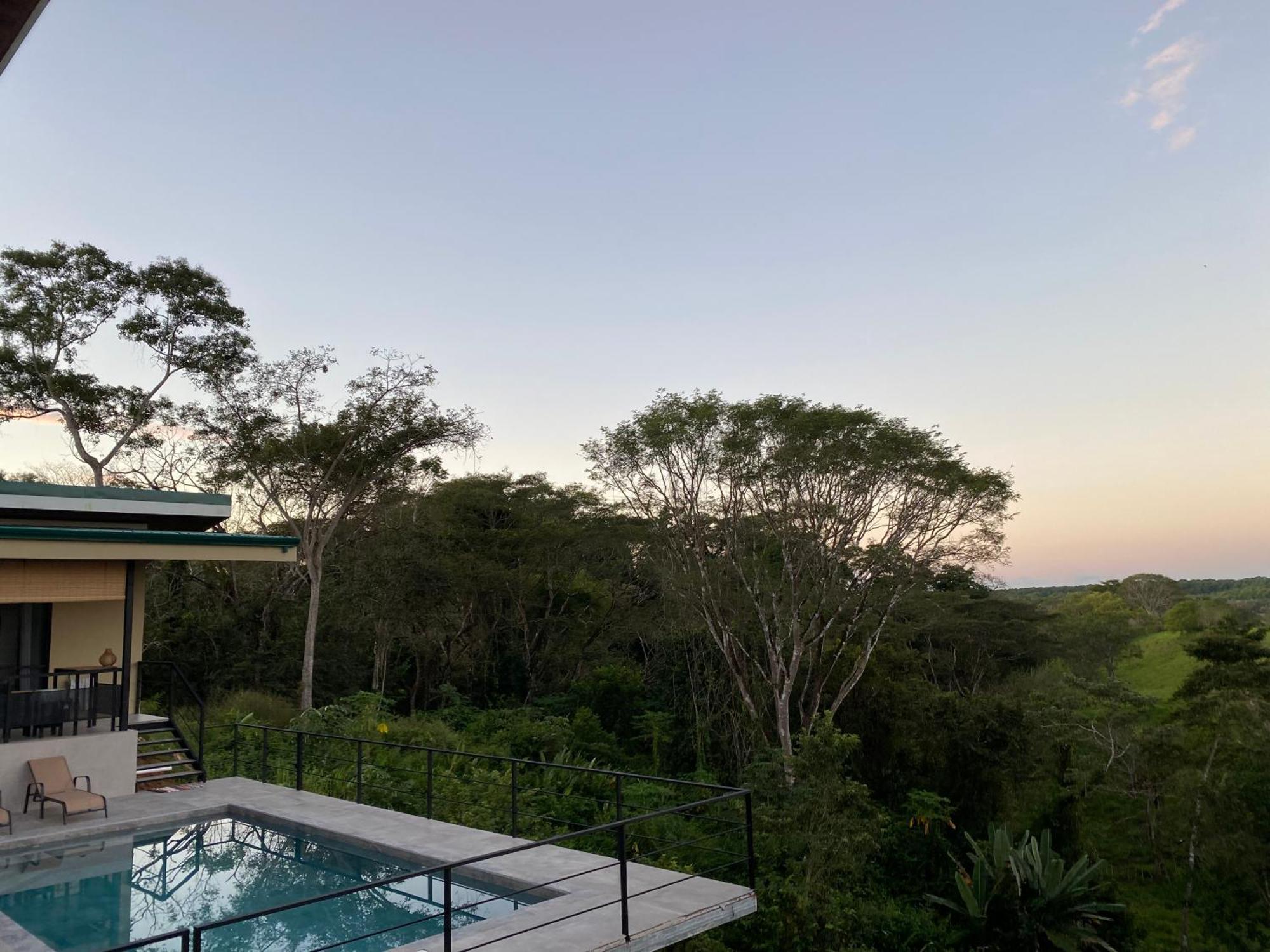 Quietud Bed & Breakfast Tarcoles