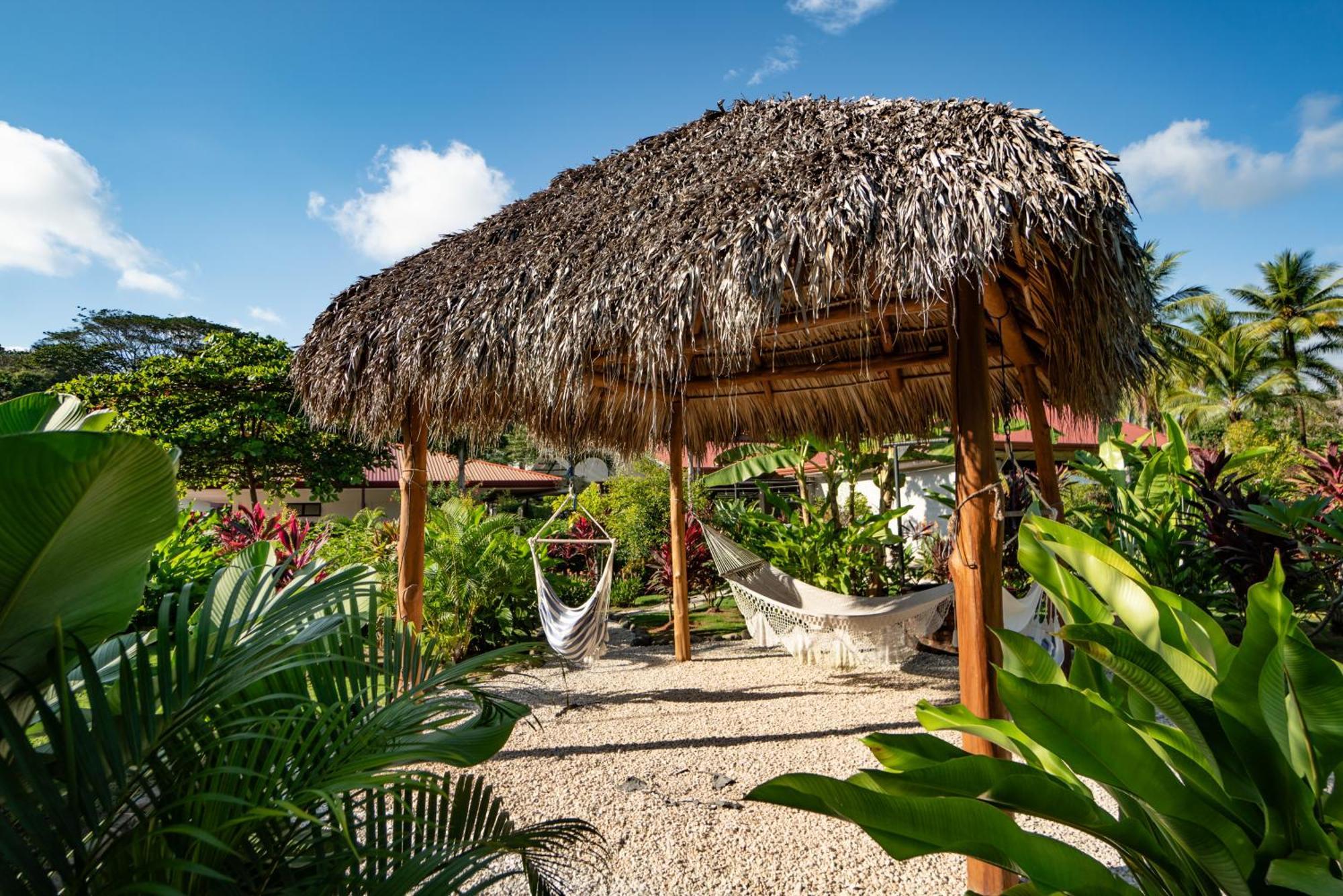 Hotel Costa Pacifica 3*