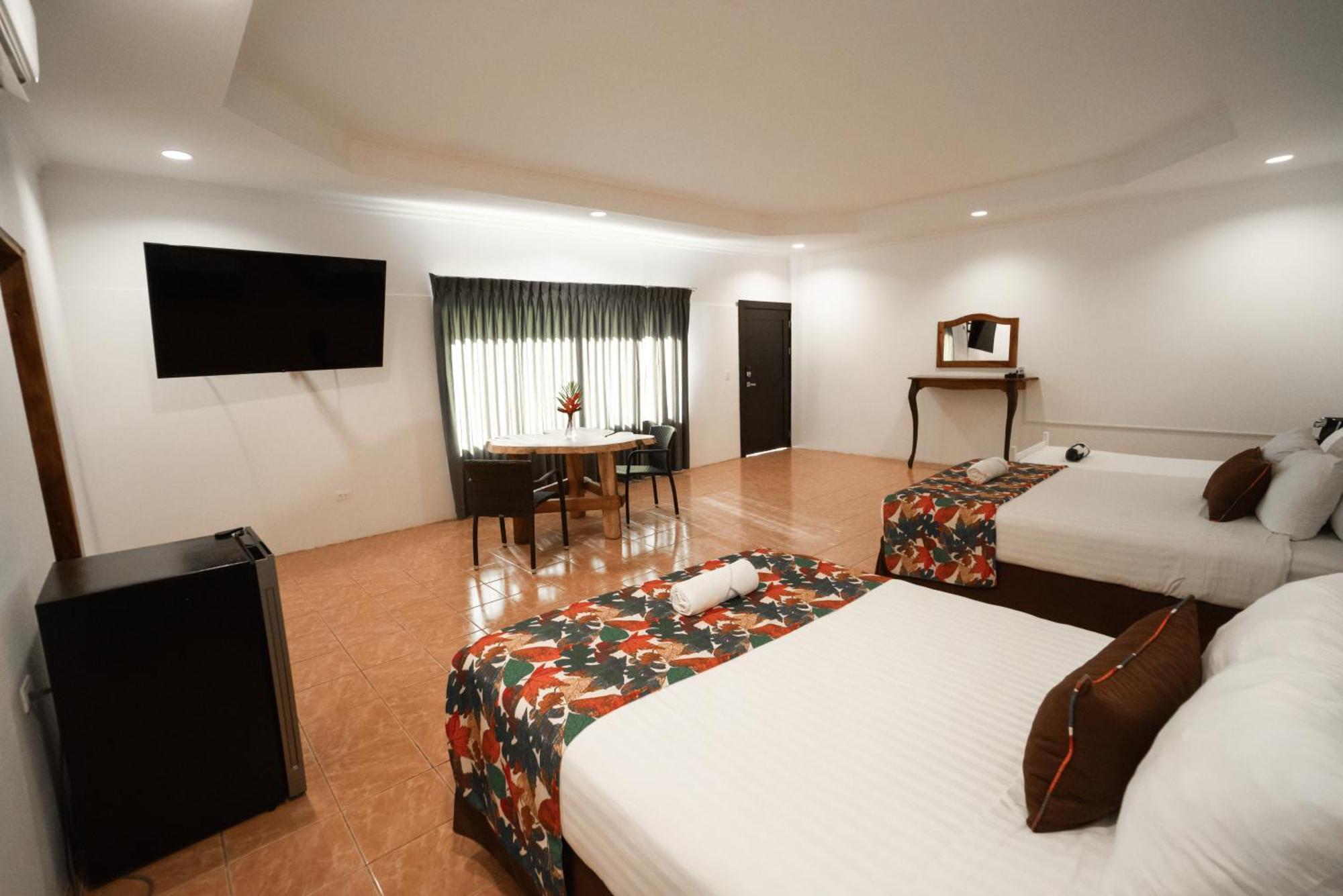 Costa Pacifica Hotel