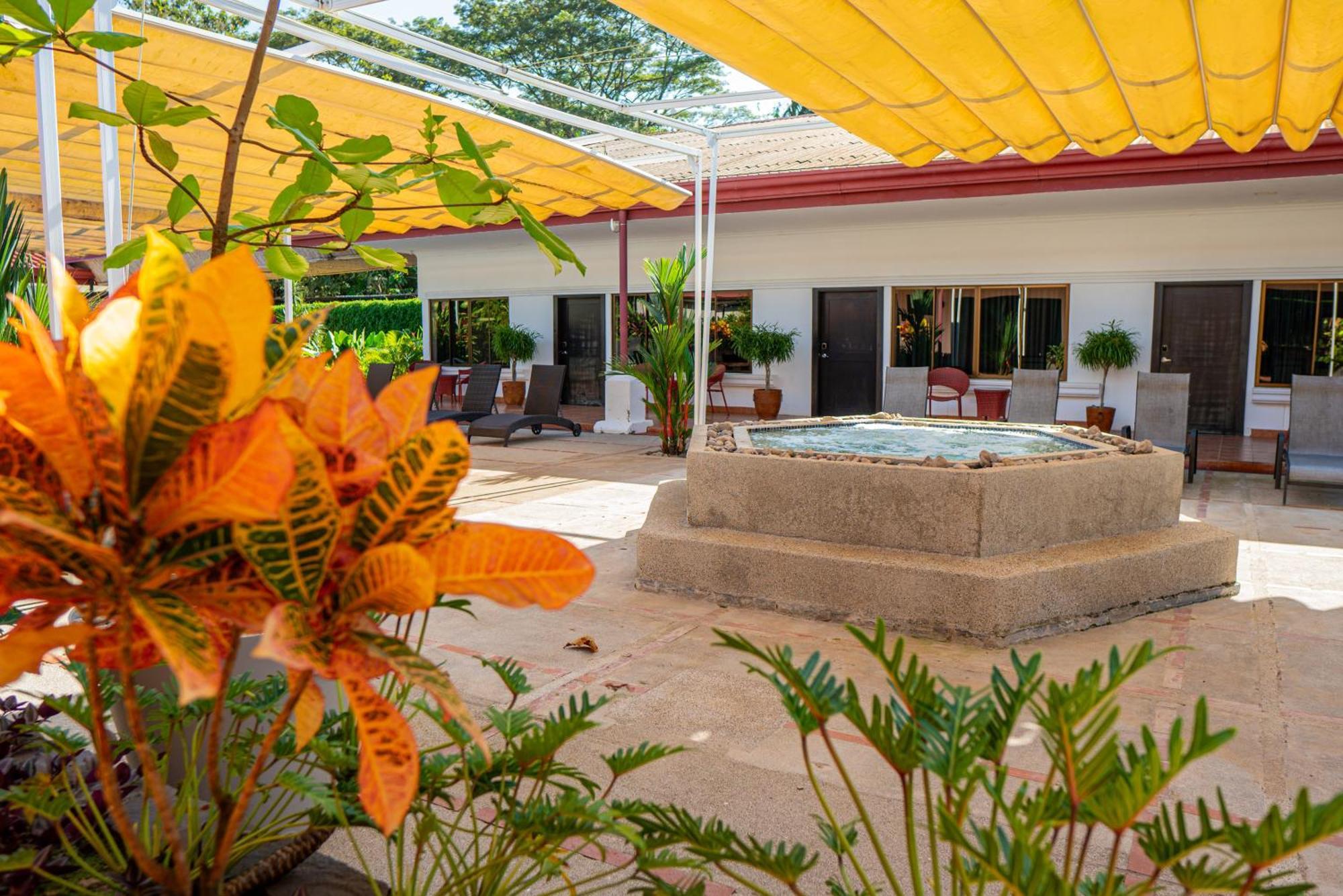 Hotel Costa Pacifica