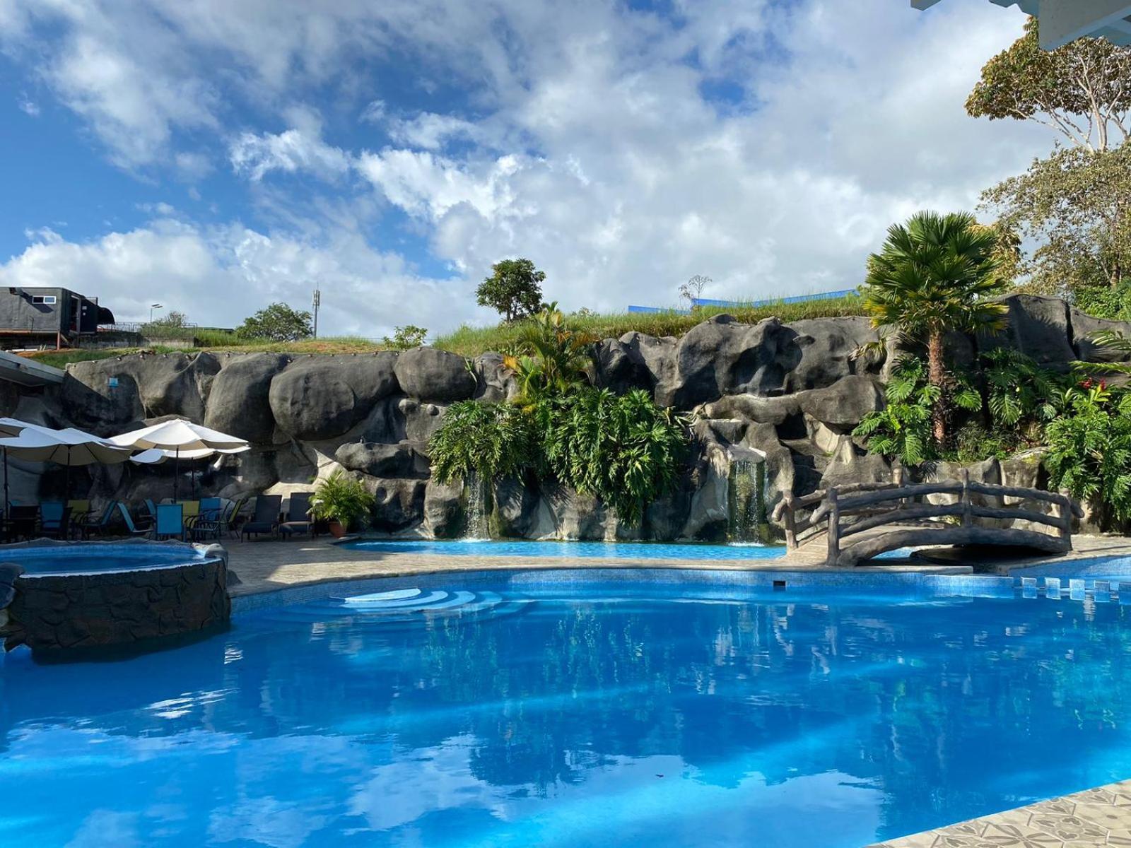 Pz Country Club & Conference Center Hotel