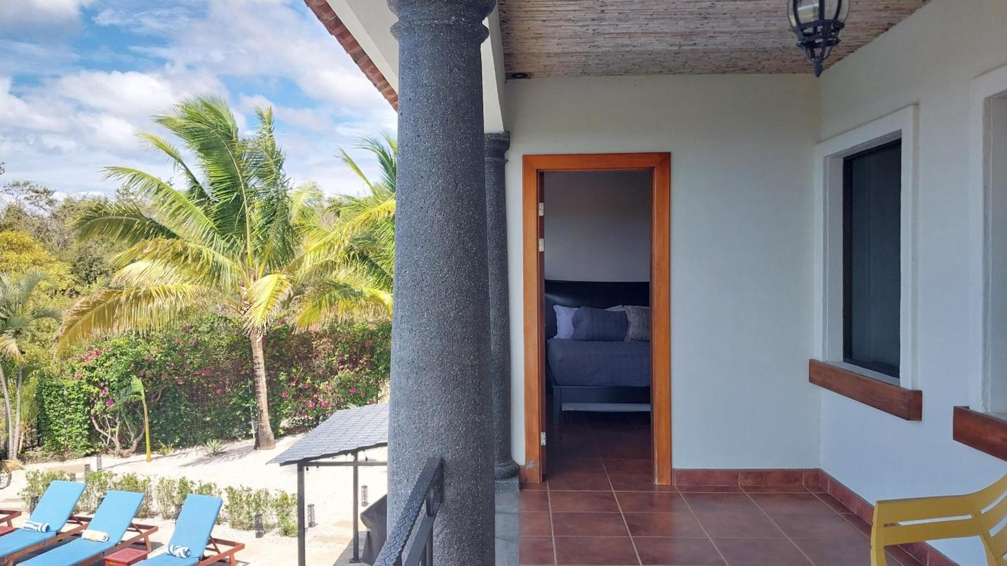 Playa Potrero - Great With Spectacular Sunsets - De Oro