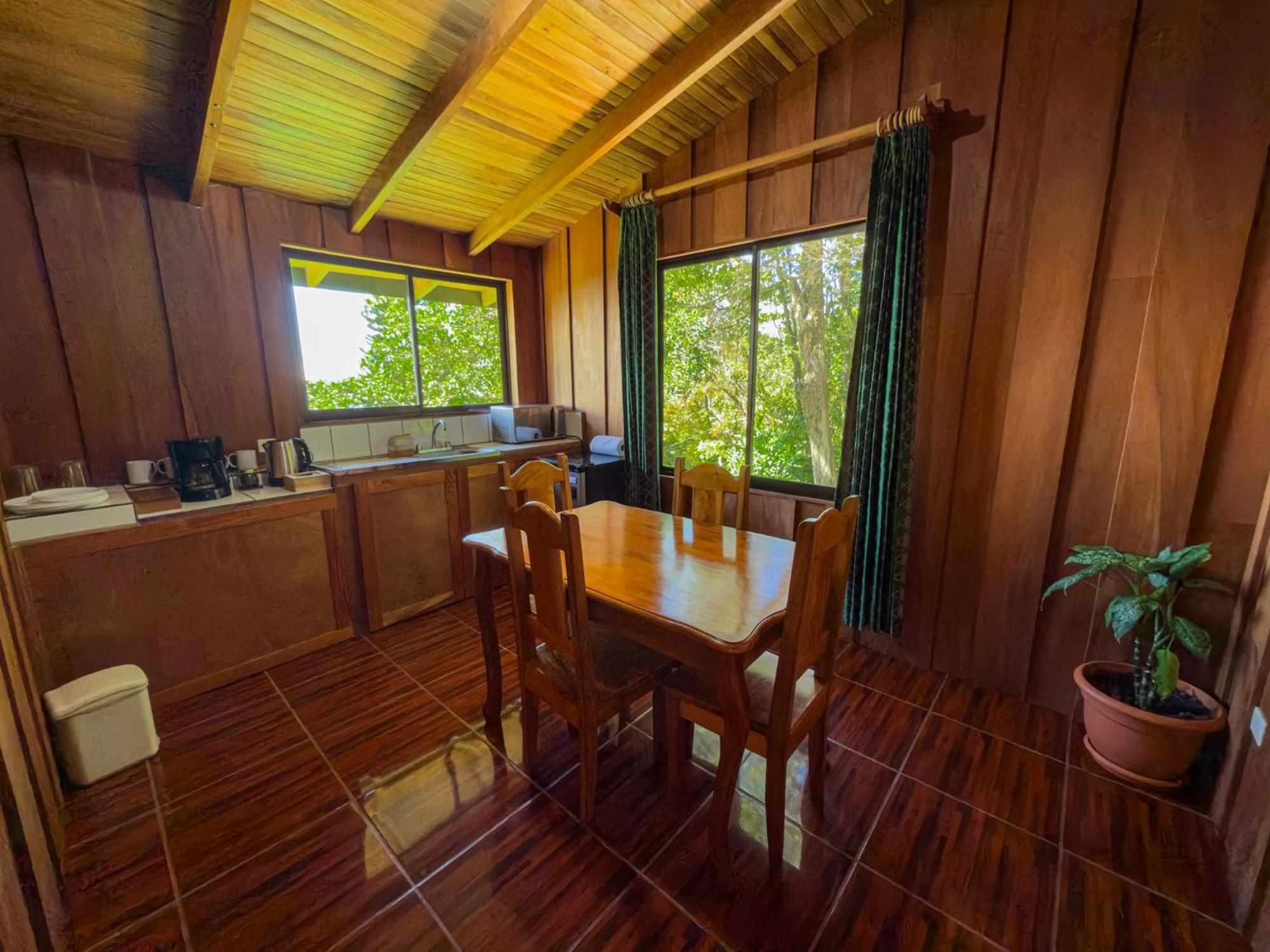 Flor De Bromelia Hotel Monteverde