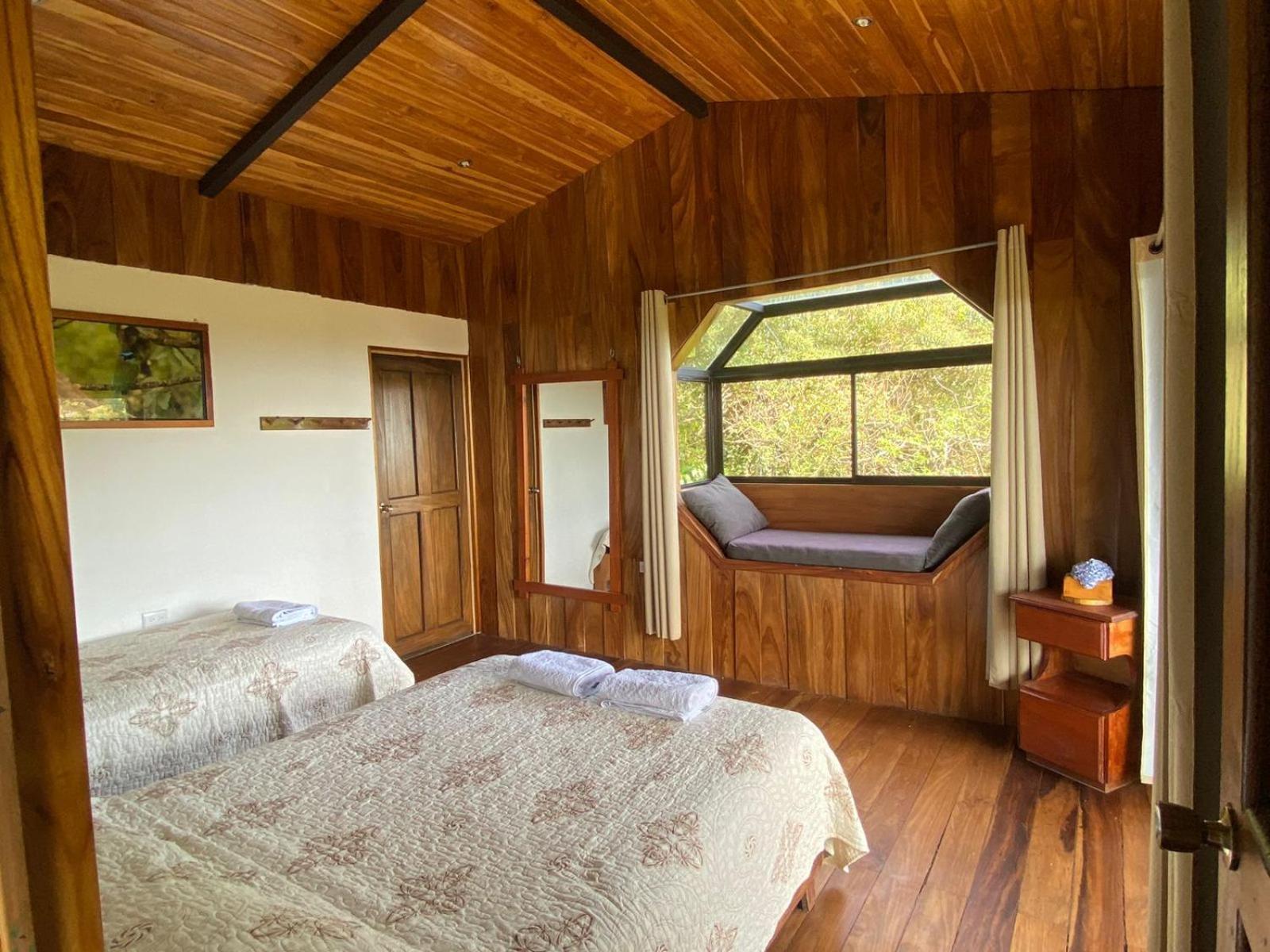 Farm stay Cabinas Capulin & Farm *