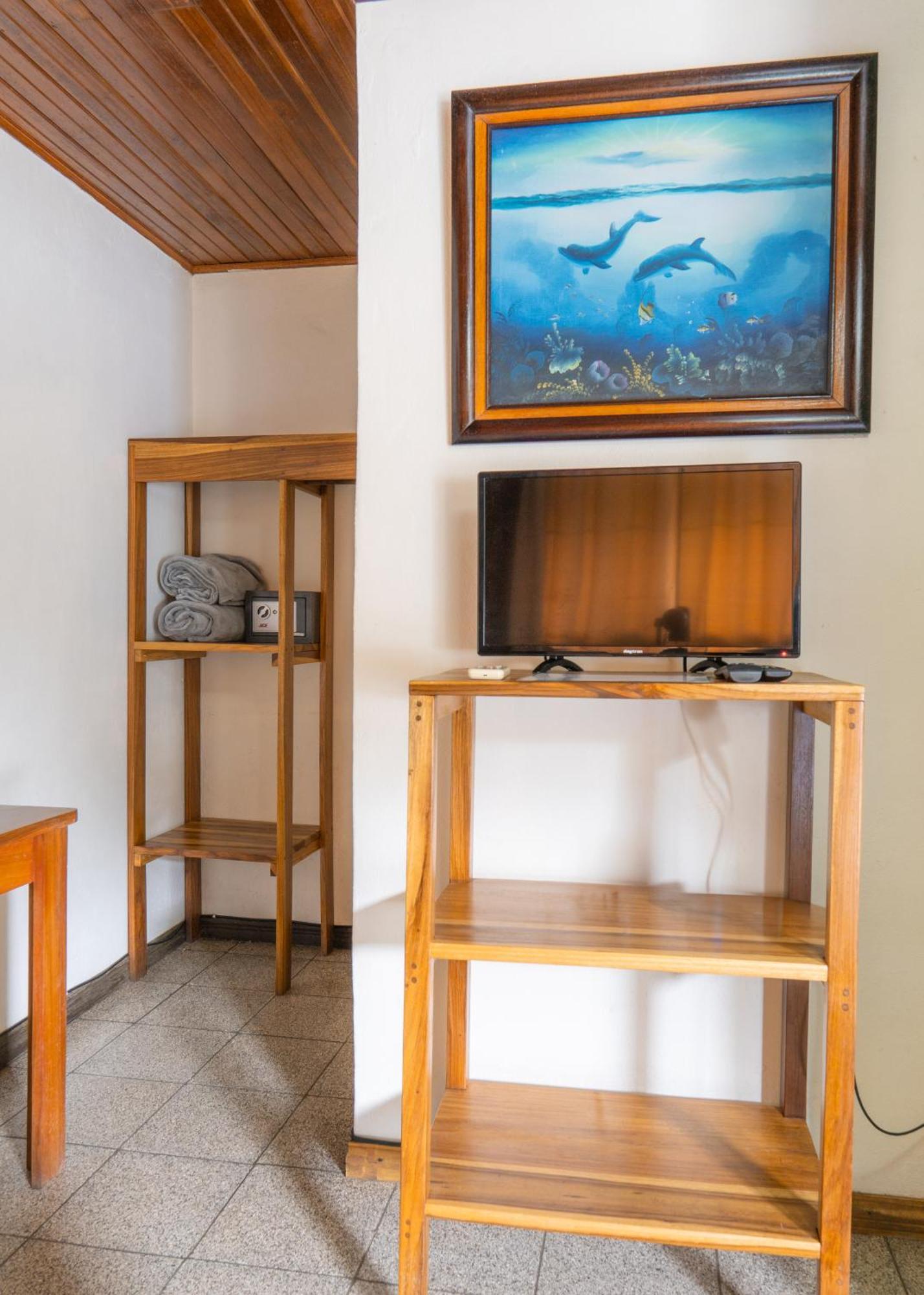 Hotel Cabinas Arrecife Cahuita