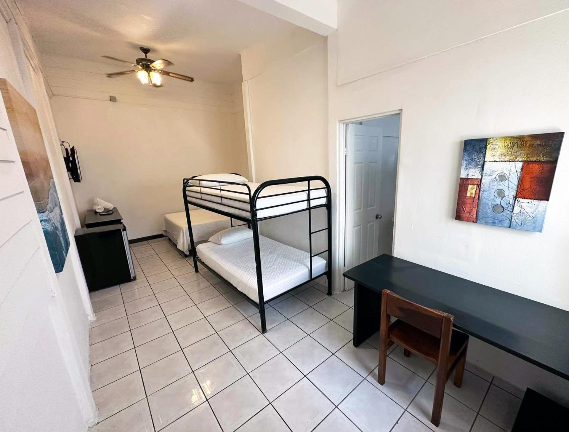 Surf Ranch 4*