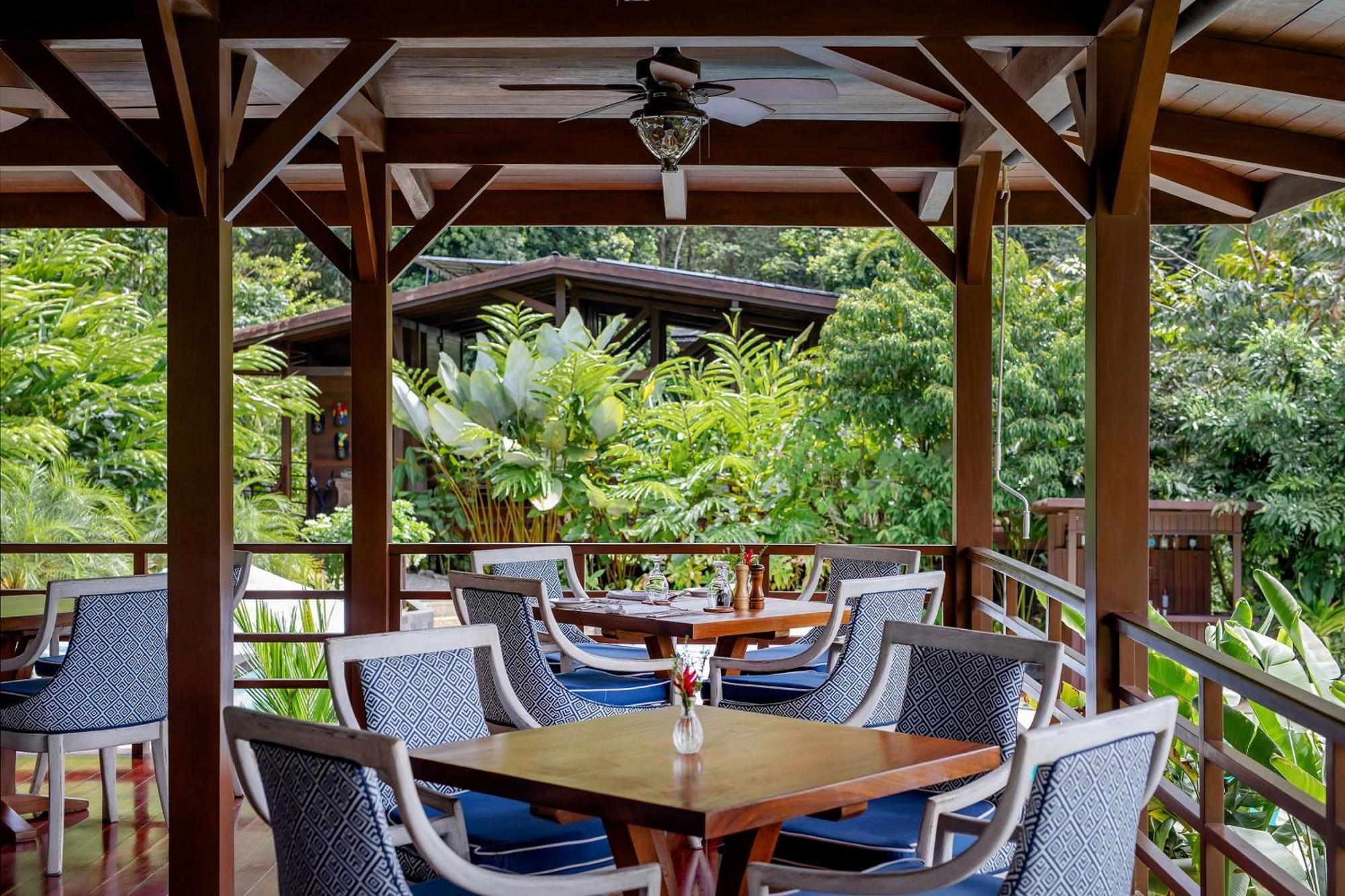 Hotel Playa Cativo