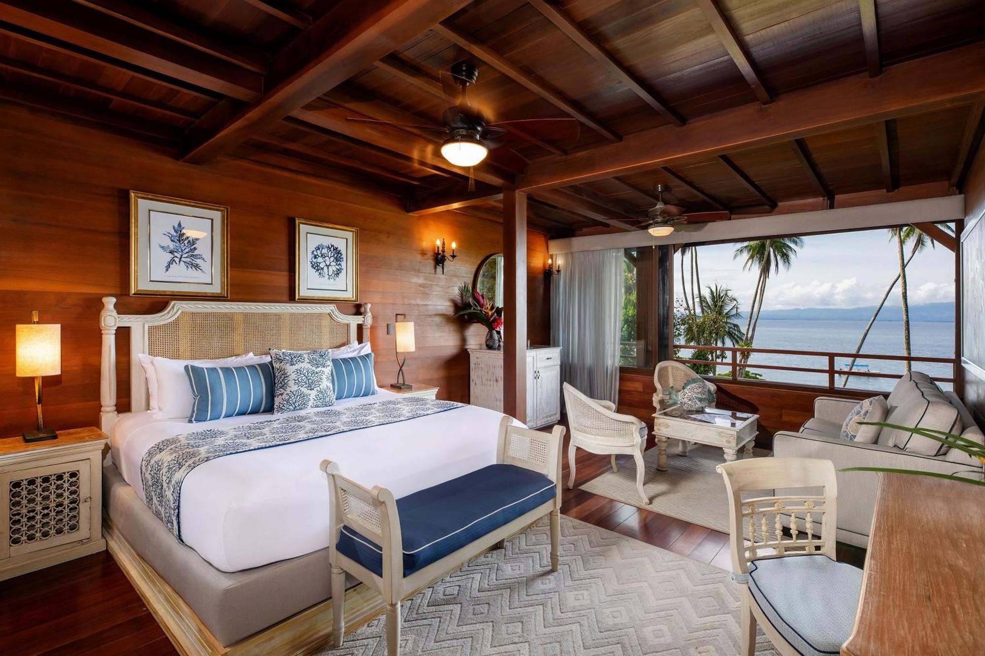 Hotel Playa Cativo