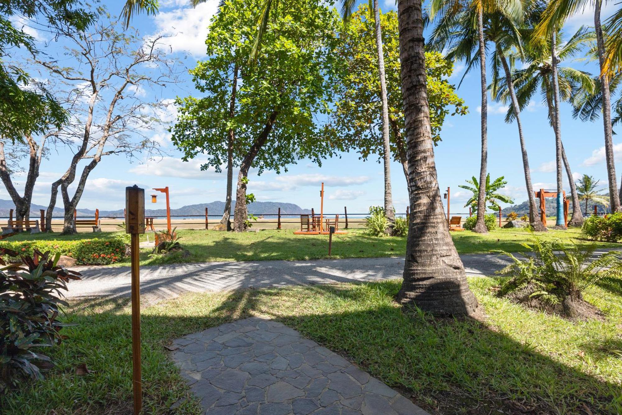 Tropical Resort- Adults Only 3*