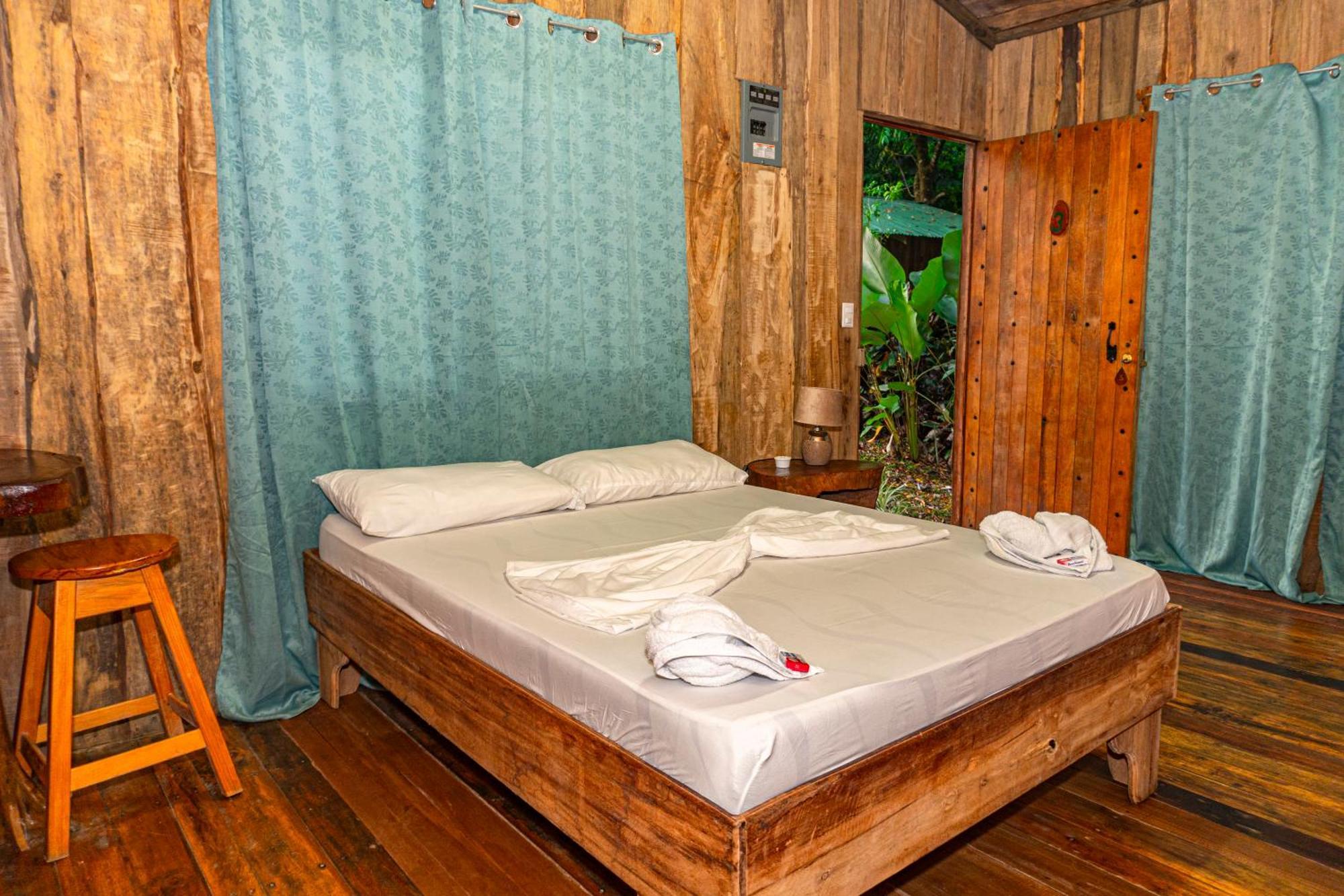 Hotel Citronela Corcovado 2*