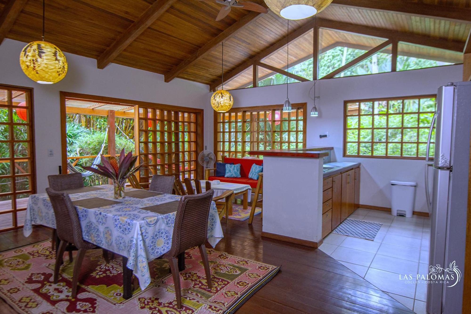 Palomas Villa *