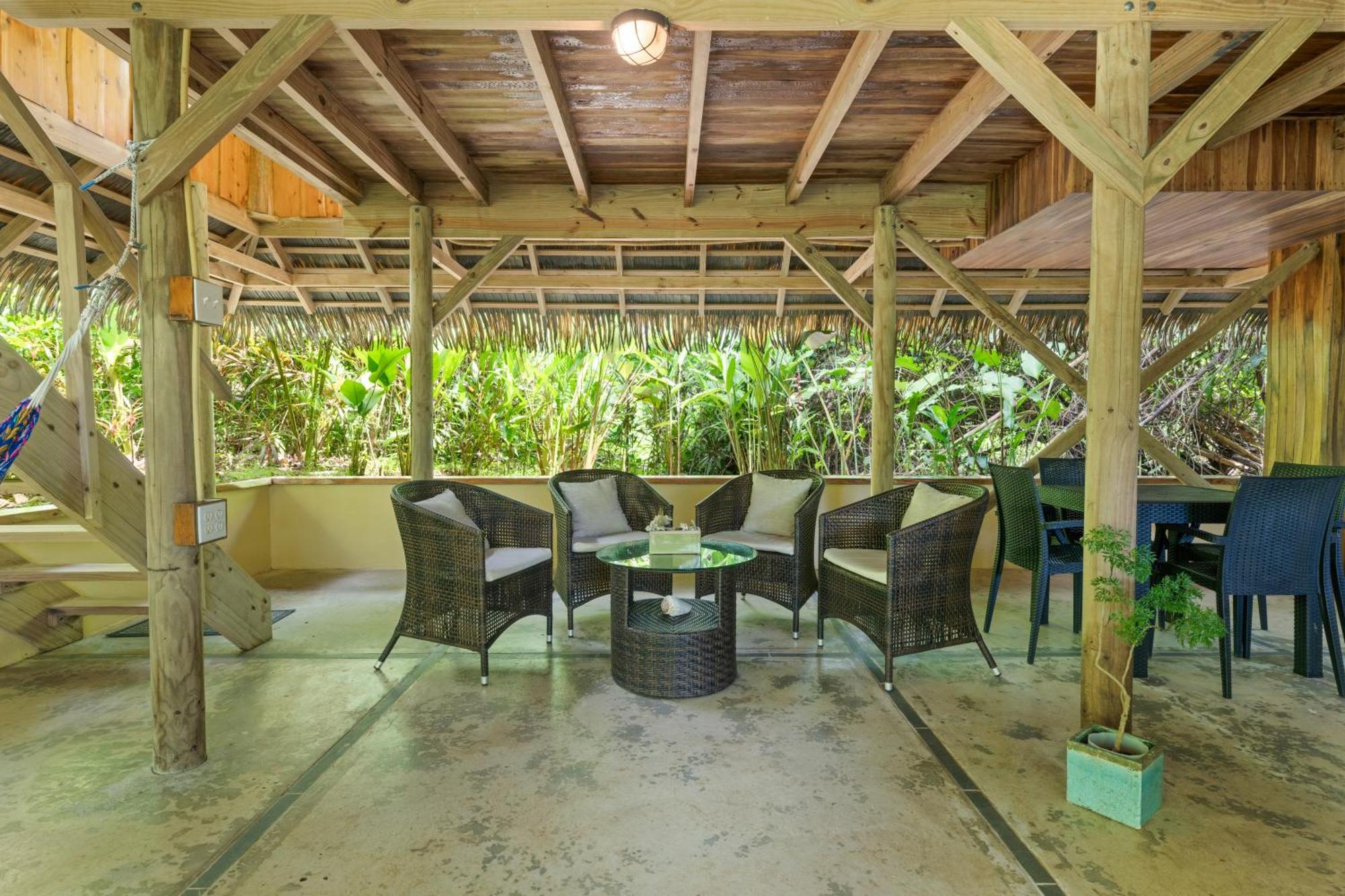 Copa De Arbol & Rainforest Resort