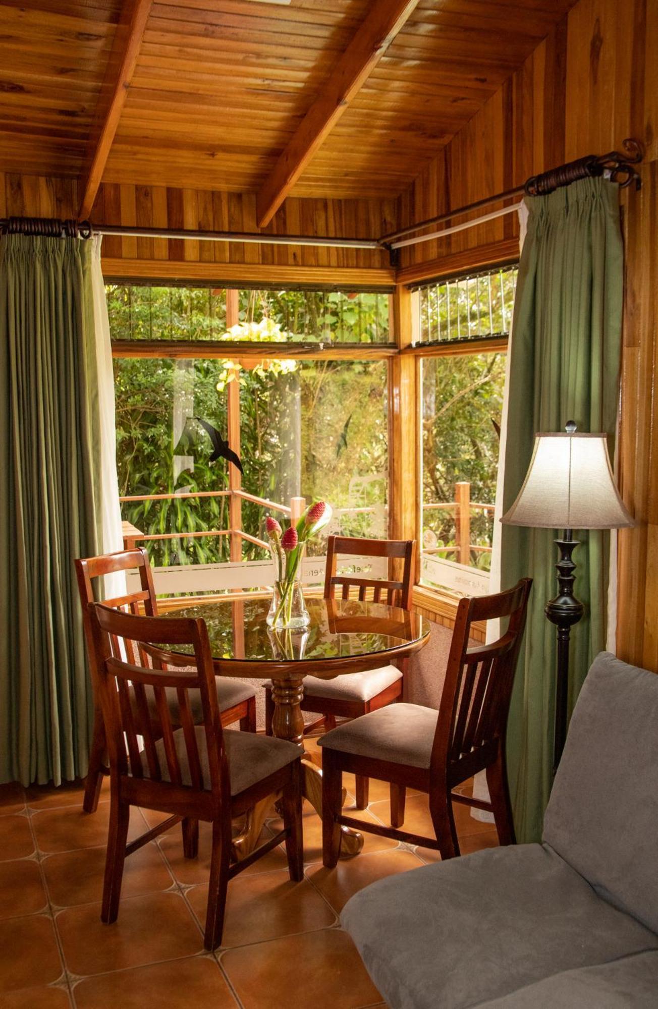 Lodge Pinos & Reserve Monteverde