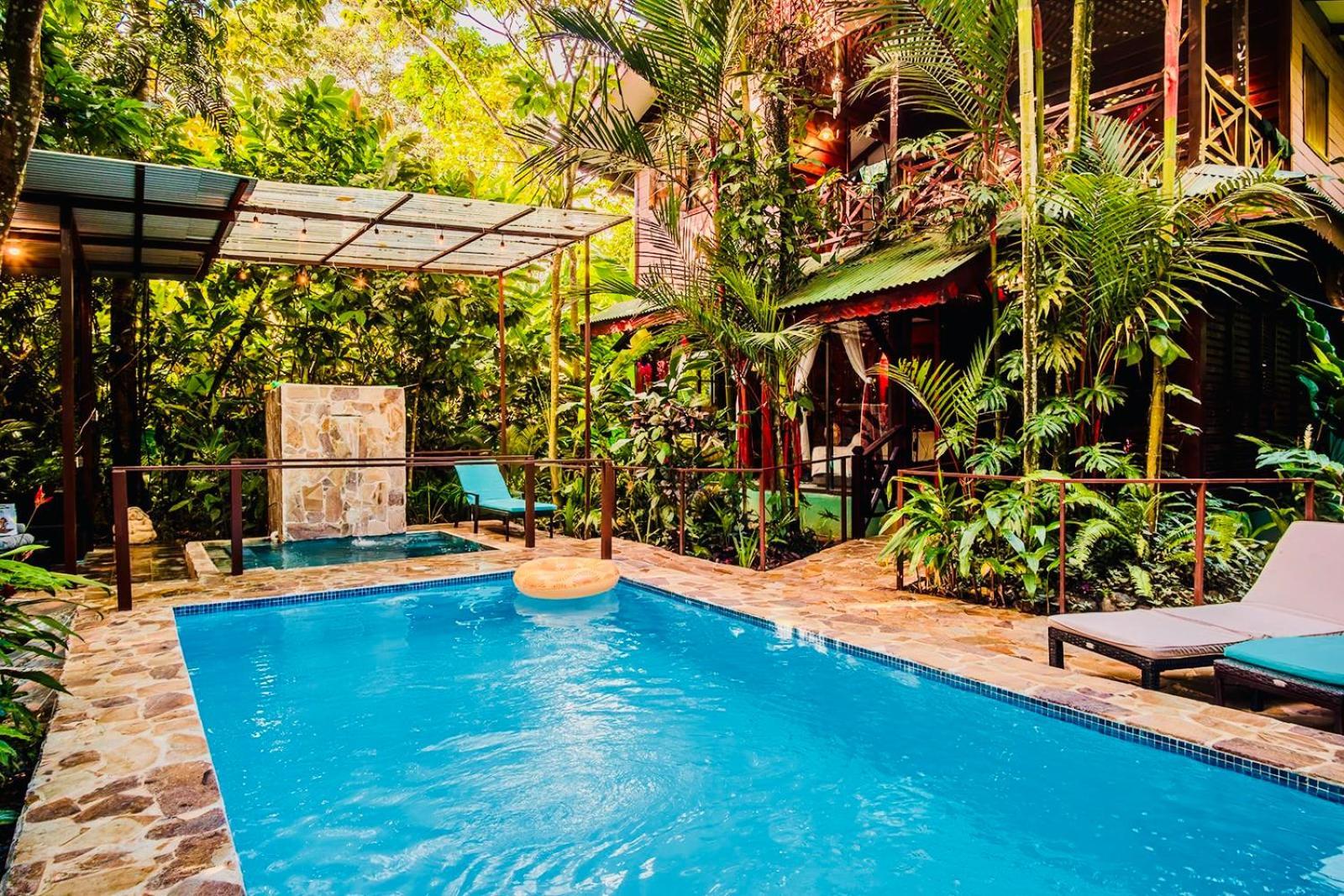 Private Villa, Pool, Hot Jacuzzi In Puerto Viejo