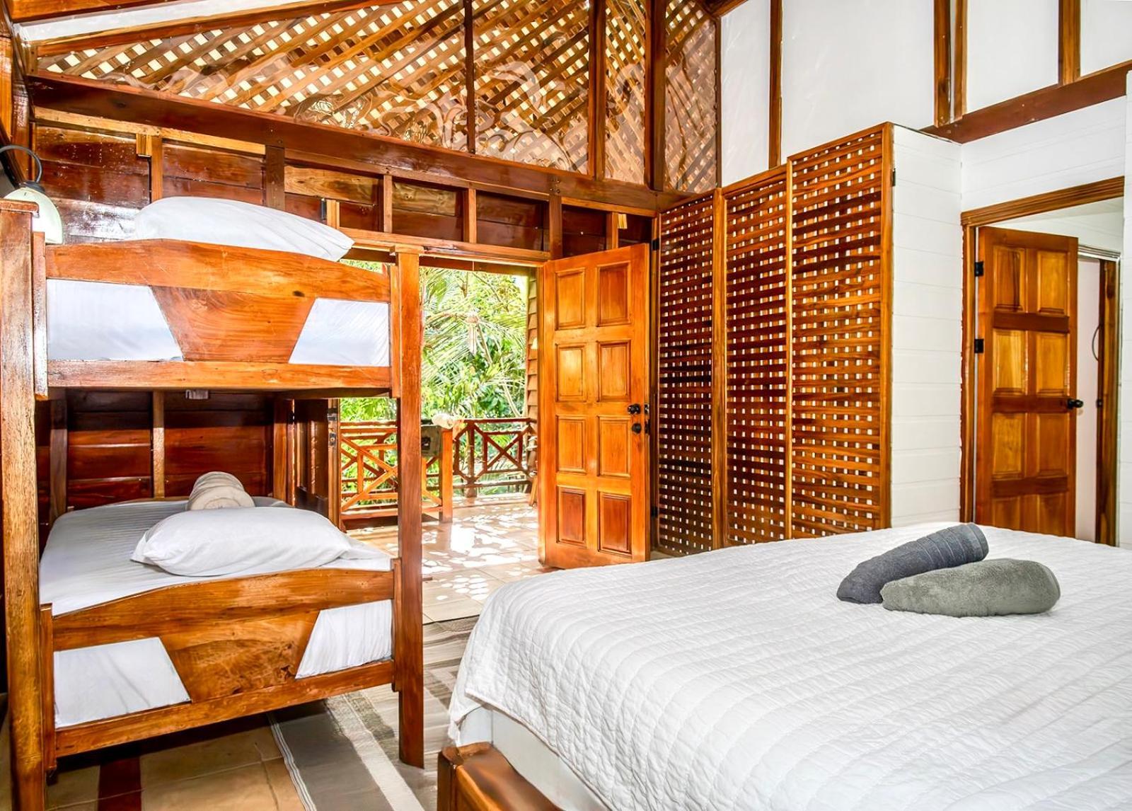 Villa Private Villa, Pool, Hot Jacuzzi In Puerto Viejo Cocles
