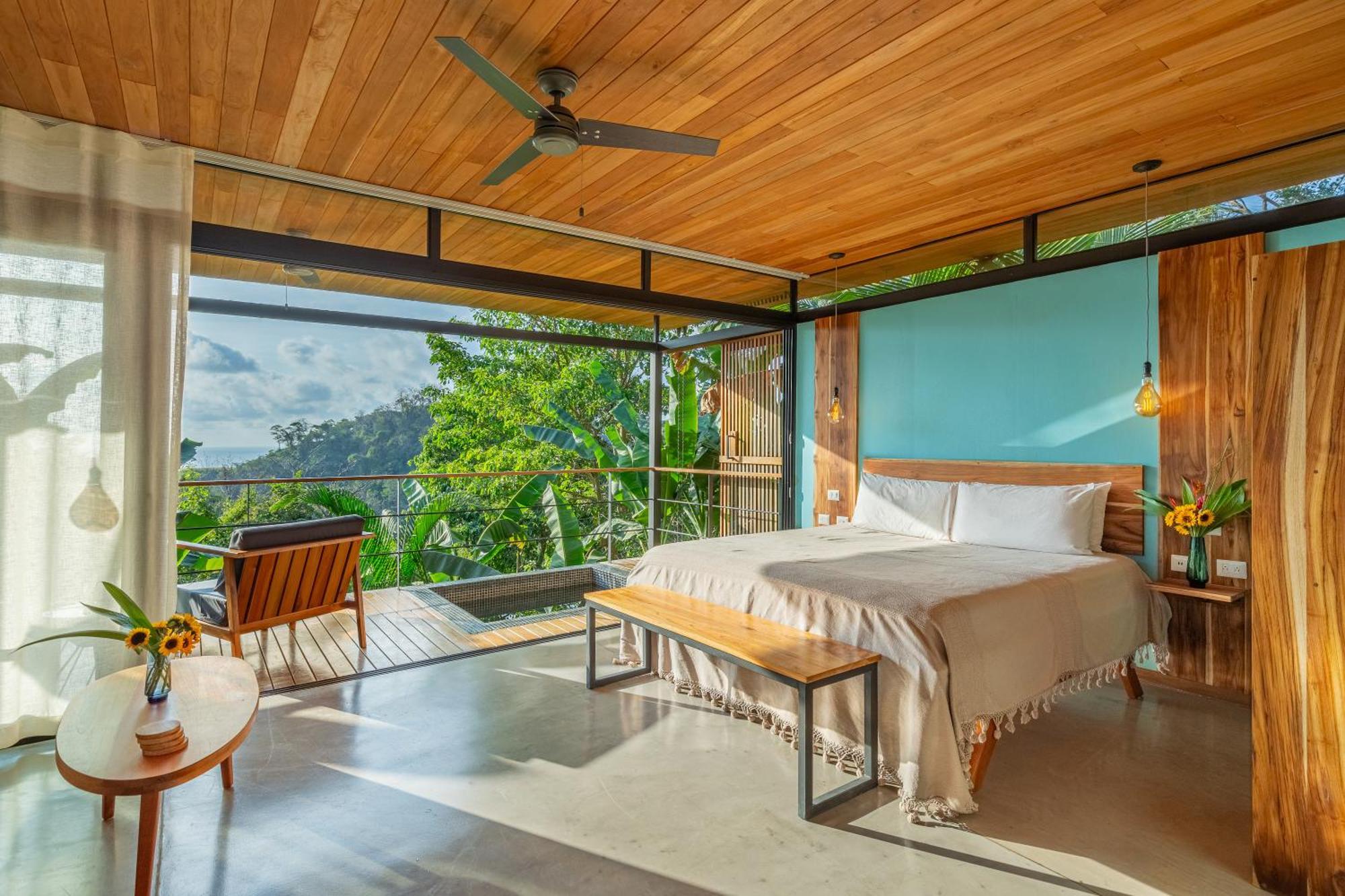 The House, Santa Teresa - Adults Only