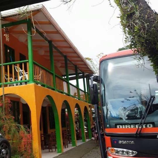 Guest house Cabinas Caribe