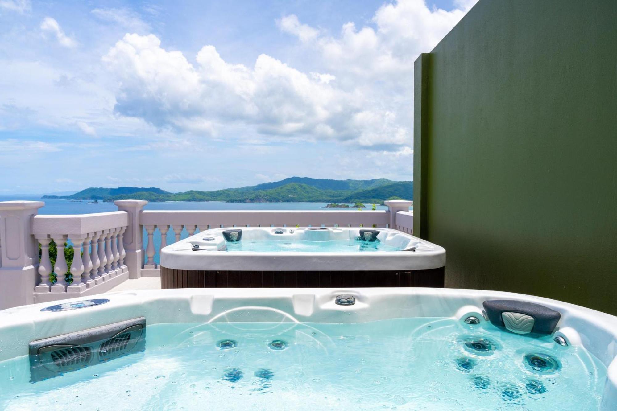 360 Splendor Del Pacifico Residences Hotel Playa Flamingo
