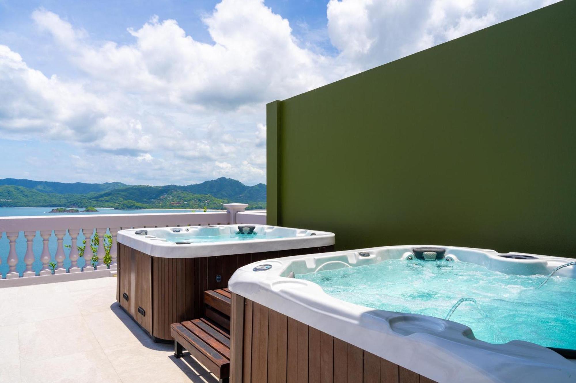 360 Splendor Del Pacifico Residences *