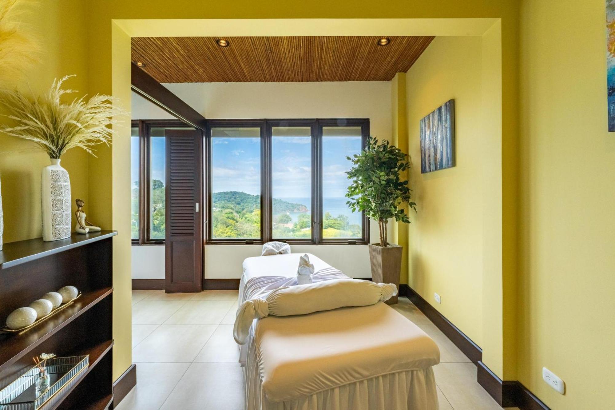 360 Splendor Del Pacifico Residences * Playa Flamingo