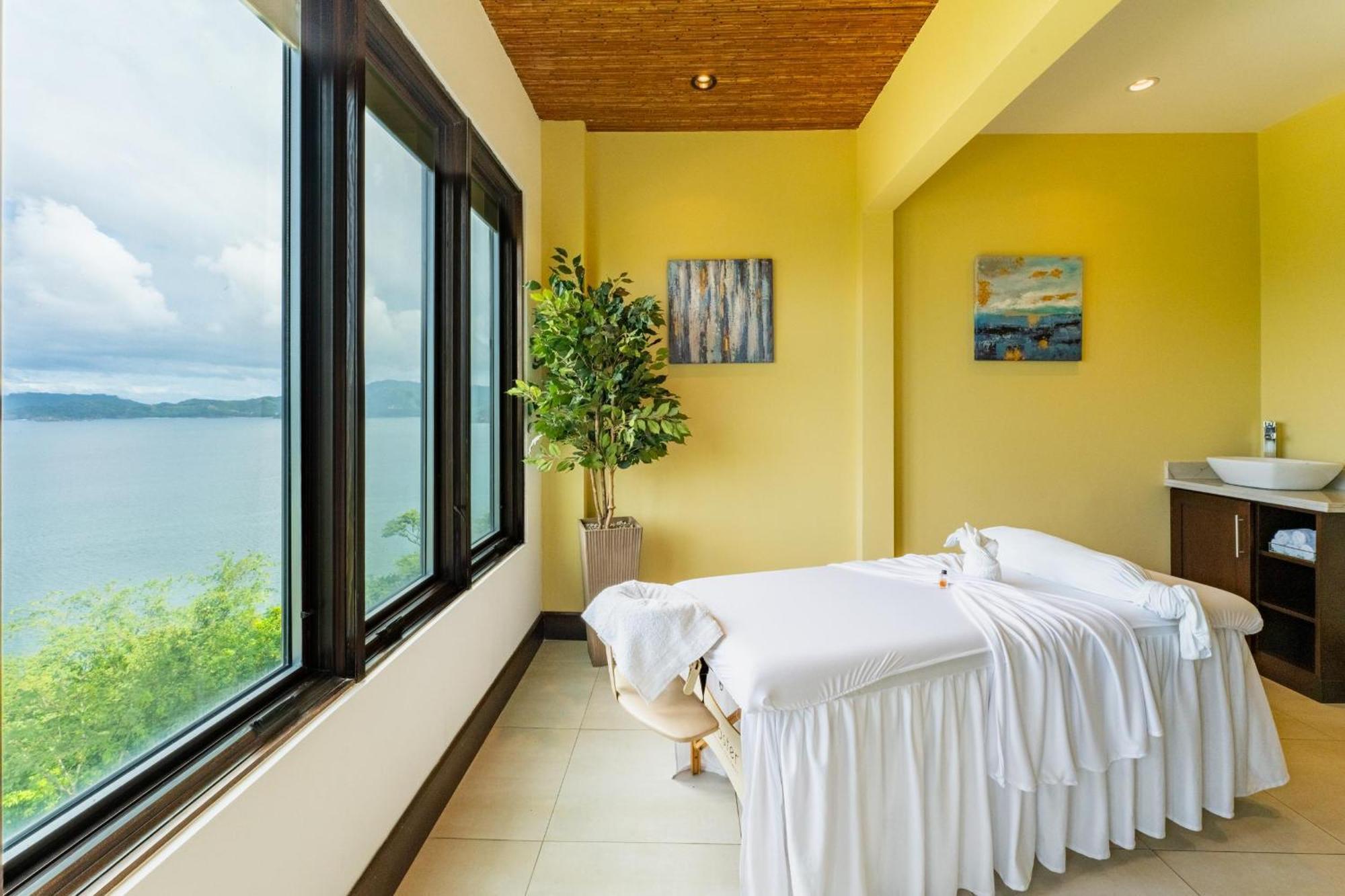 360 Splendor Del Pacifico Residences Hotel