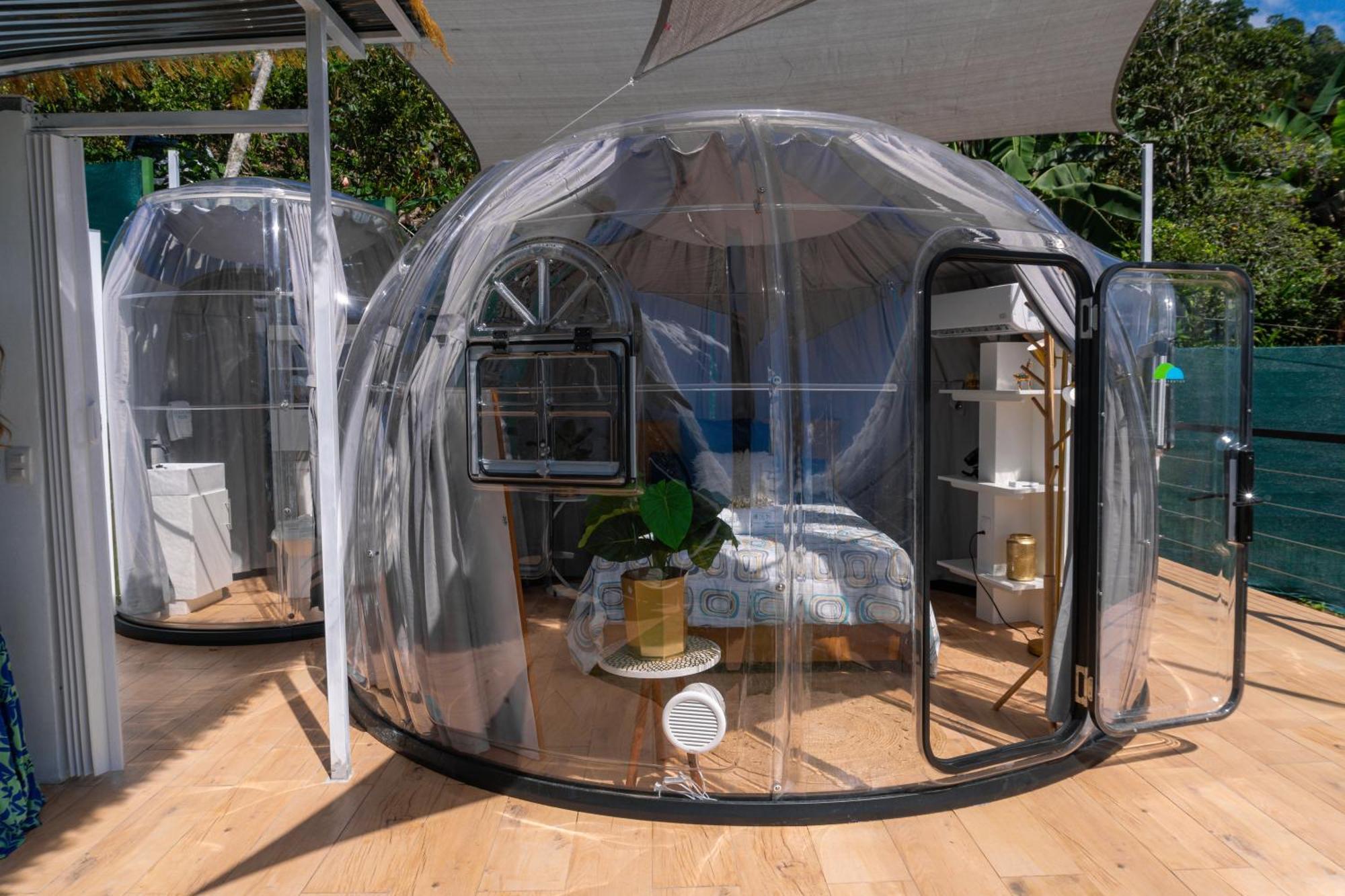 Capsule hotel Glamping Renacer Vistas Turrialba, Paris *