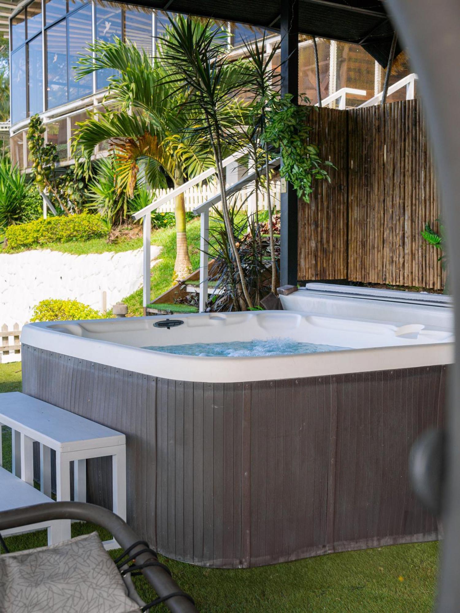 Capsule hotel Glamping Renacer Vistas Turrialba, Paris
