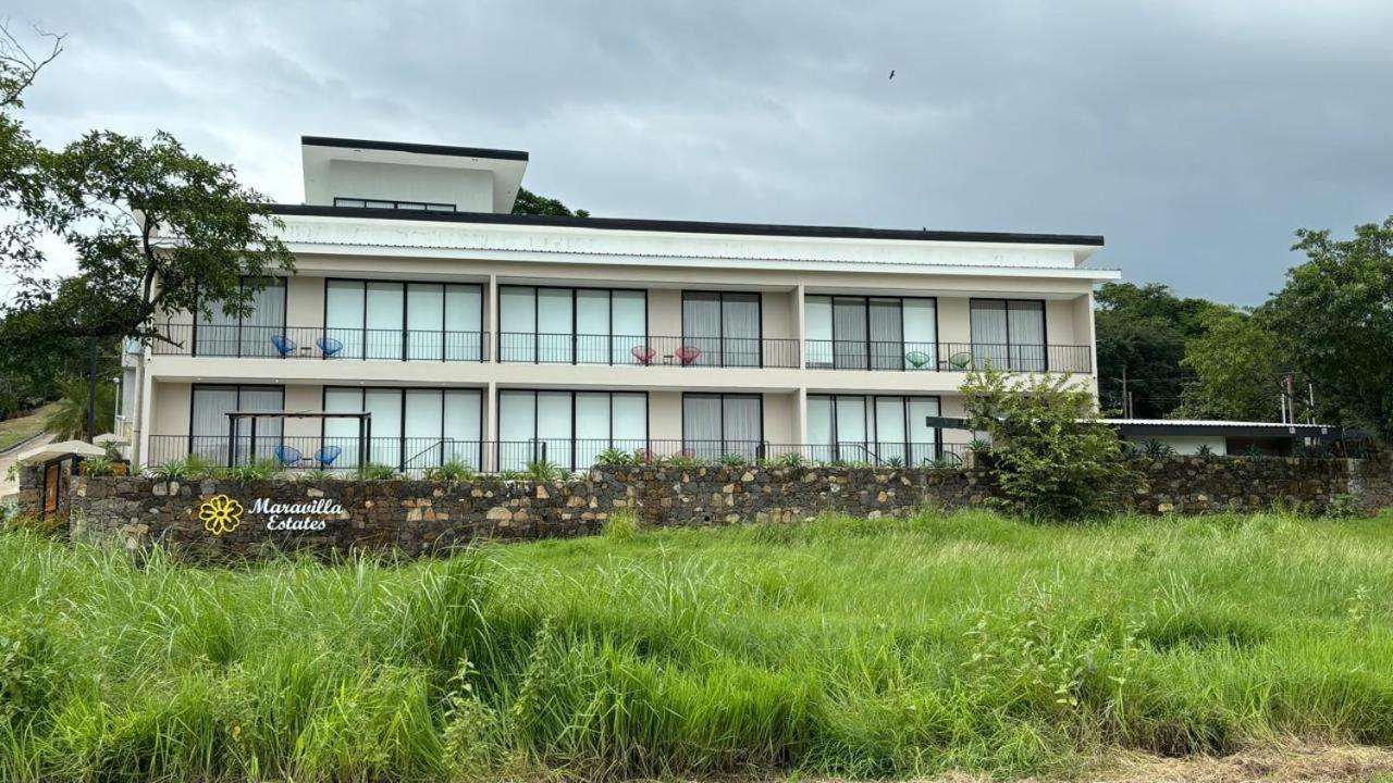 Apartment Beach, Prime Location, Fantastic Watersalt Pool & Cold Plunge, Family & Friends