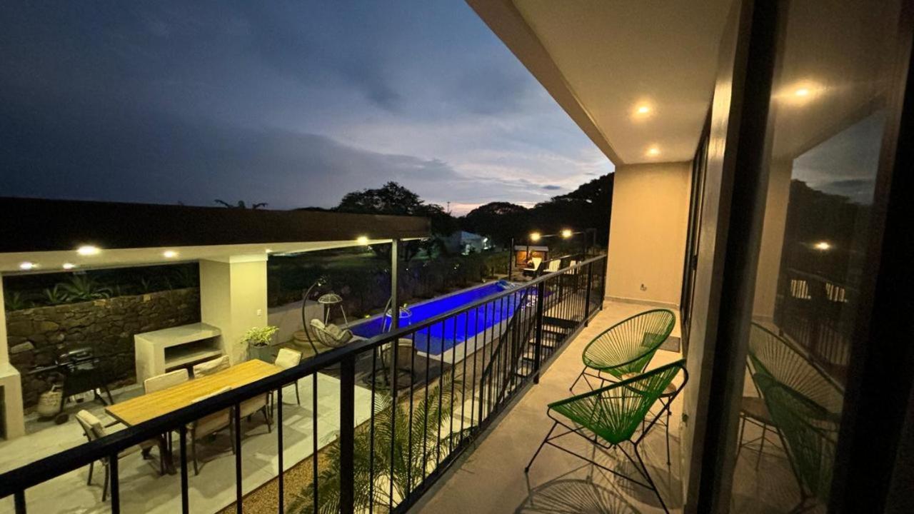 Beach, Prime Location, Fantastic Watersalt Pool & Cold Plunge, Family & Friends Apartment Tamarindo