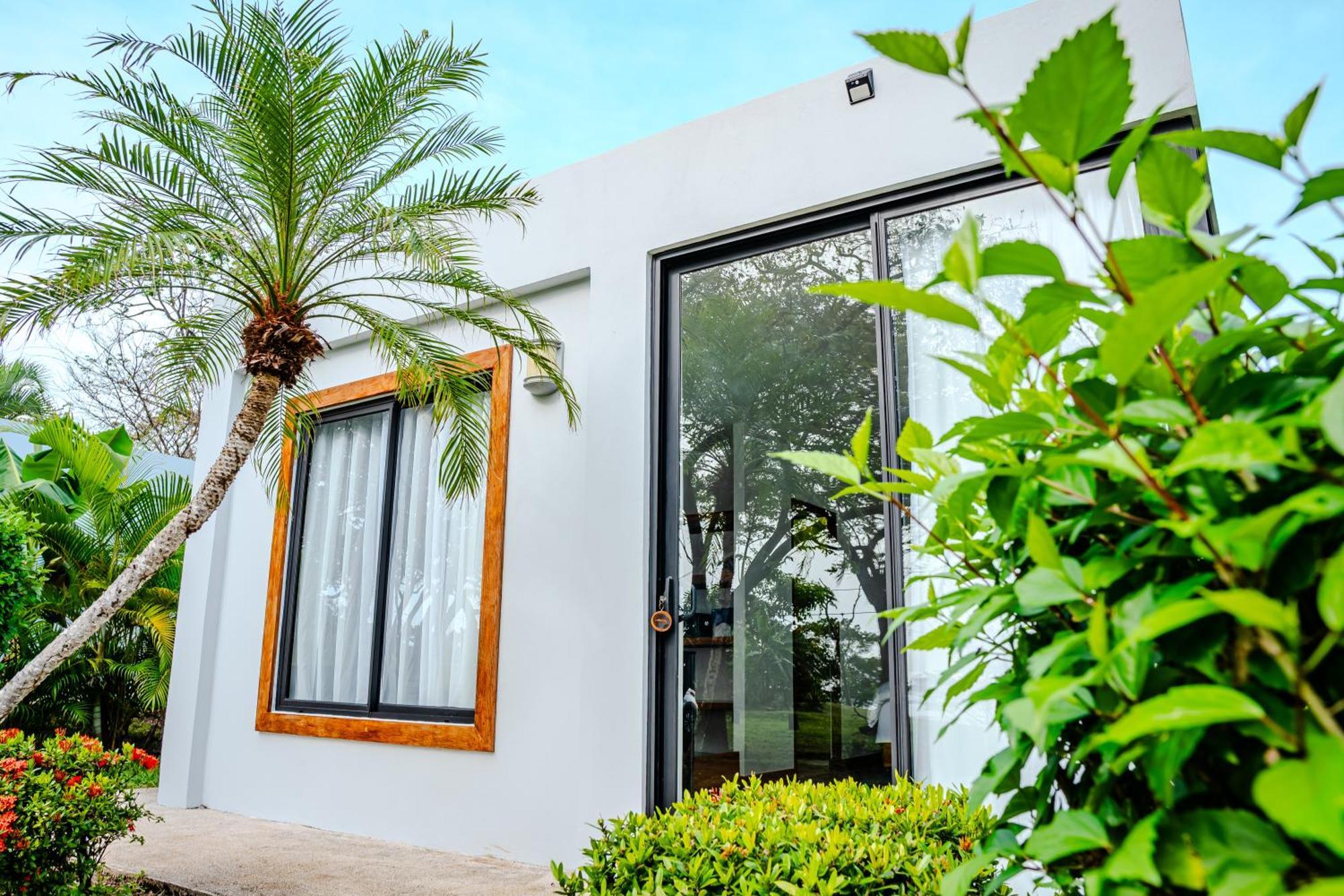 The Bohemian Lagarto Hotel