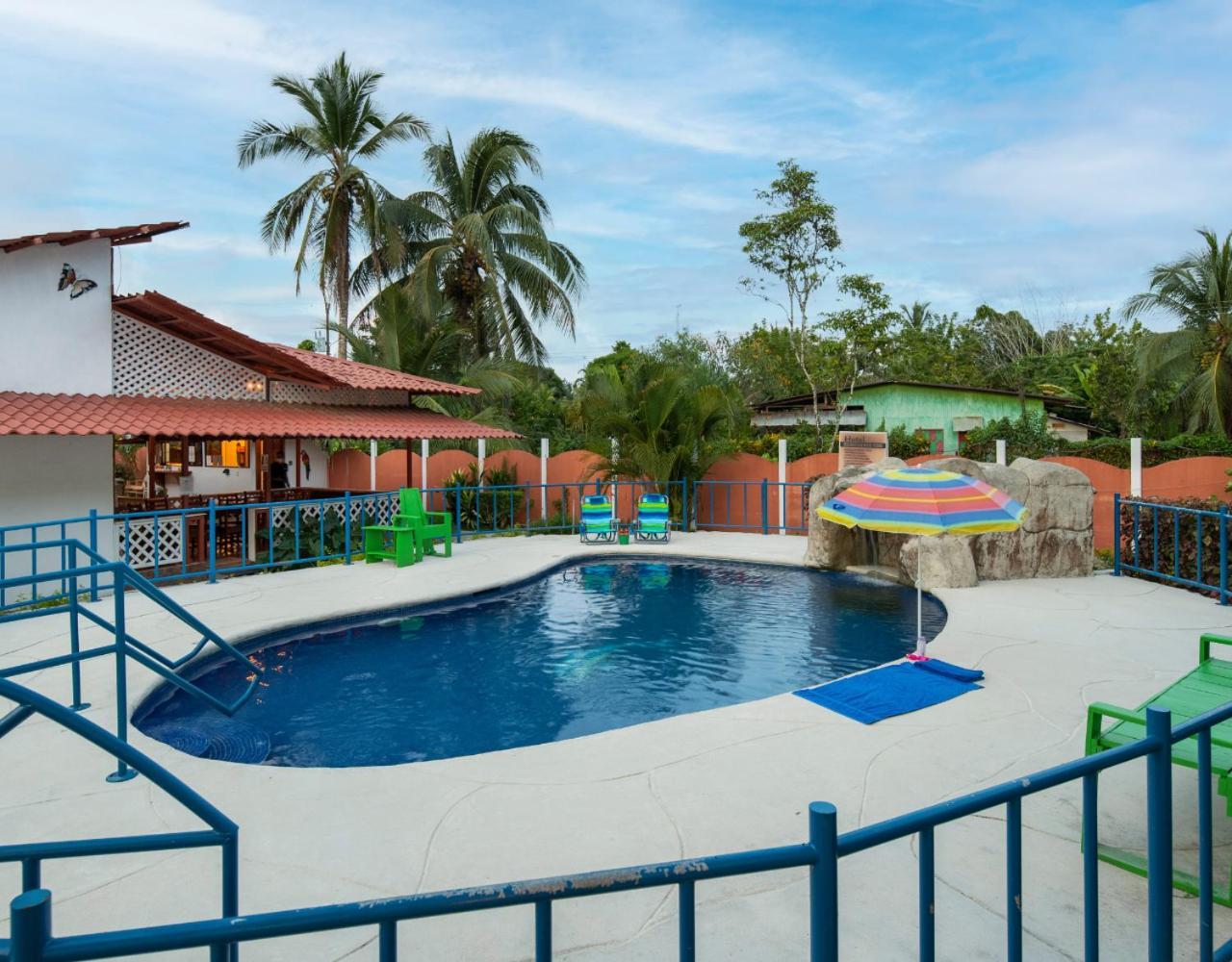 La Casita Cozy Beachfront With Shared Pool Access Manzanillo (Limon)
