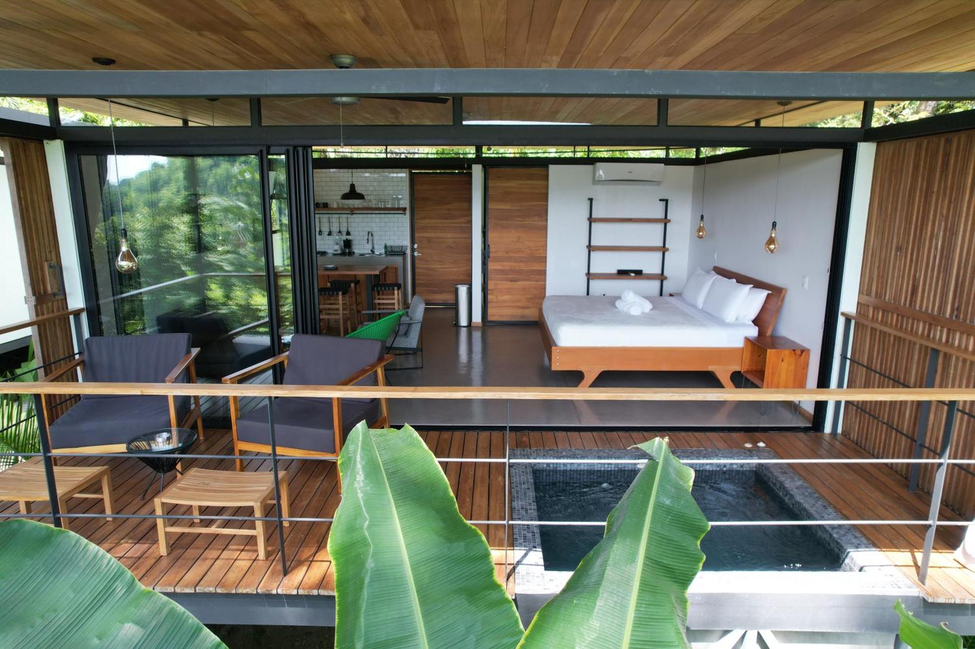 The House, Santa Teresa - Adults Only