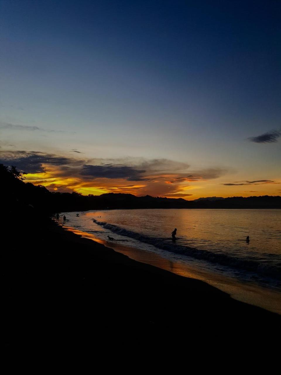 El Oasis-beachfront Paradise * Manzanillo (Limon)